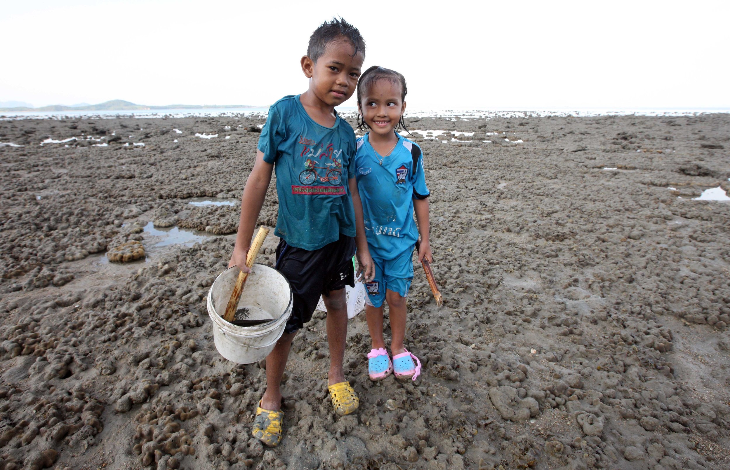 2015 Koh Lanta Songkran with friends from ISB (218).JPG