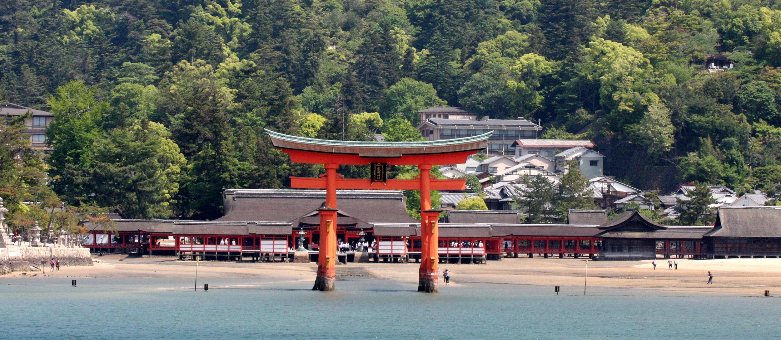 MIYAJIMA - MAY 2009 - SCENES AND LANDSCAPES (44).JPG