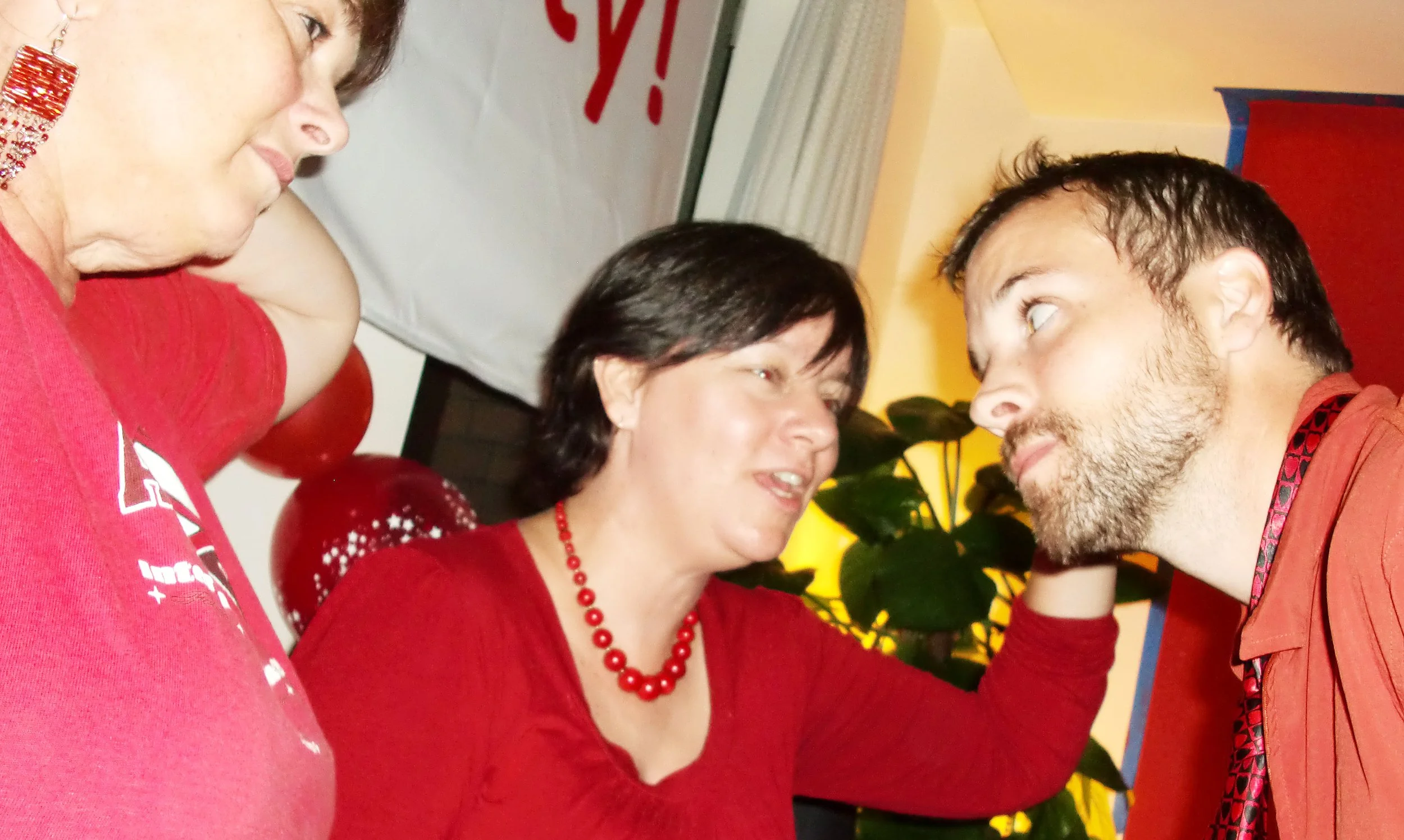 2010-8-27 SURPRISE BDAY BASH FOR KARA - RED PARTY (16).JPG