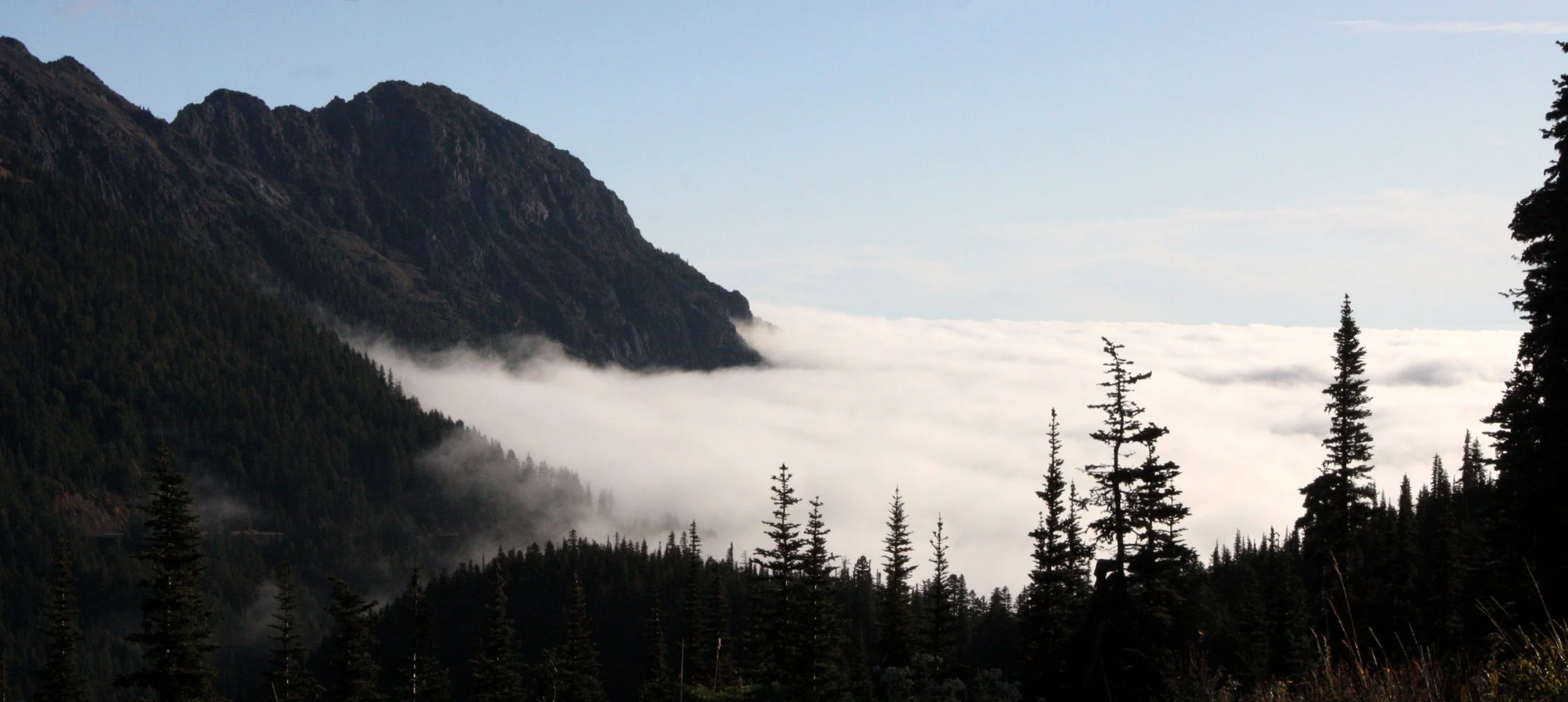 HURRICANE RIDGE - VIEWS OF CLOUDS RESEMBLING GLACIERS (5).JPG
