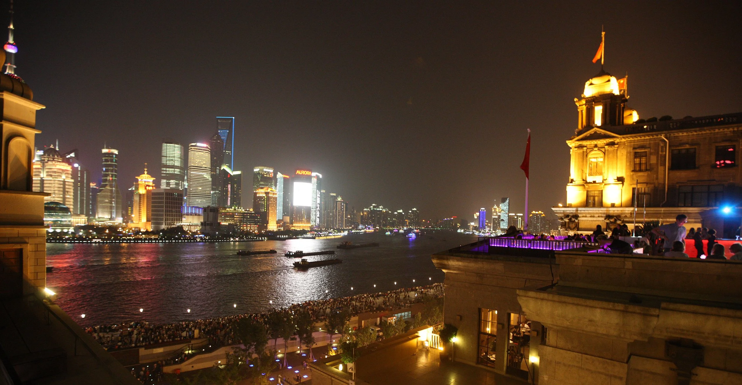 2011-4-29 NIGHT AT SHOOK AT 19 BUND SHANGHAI (244).JPG