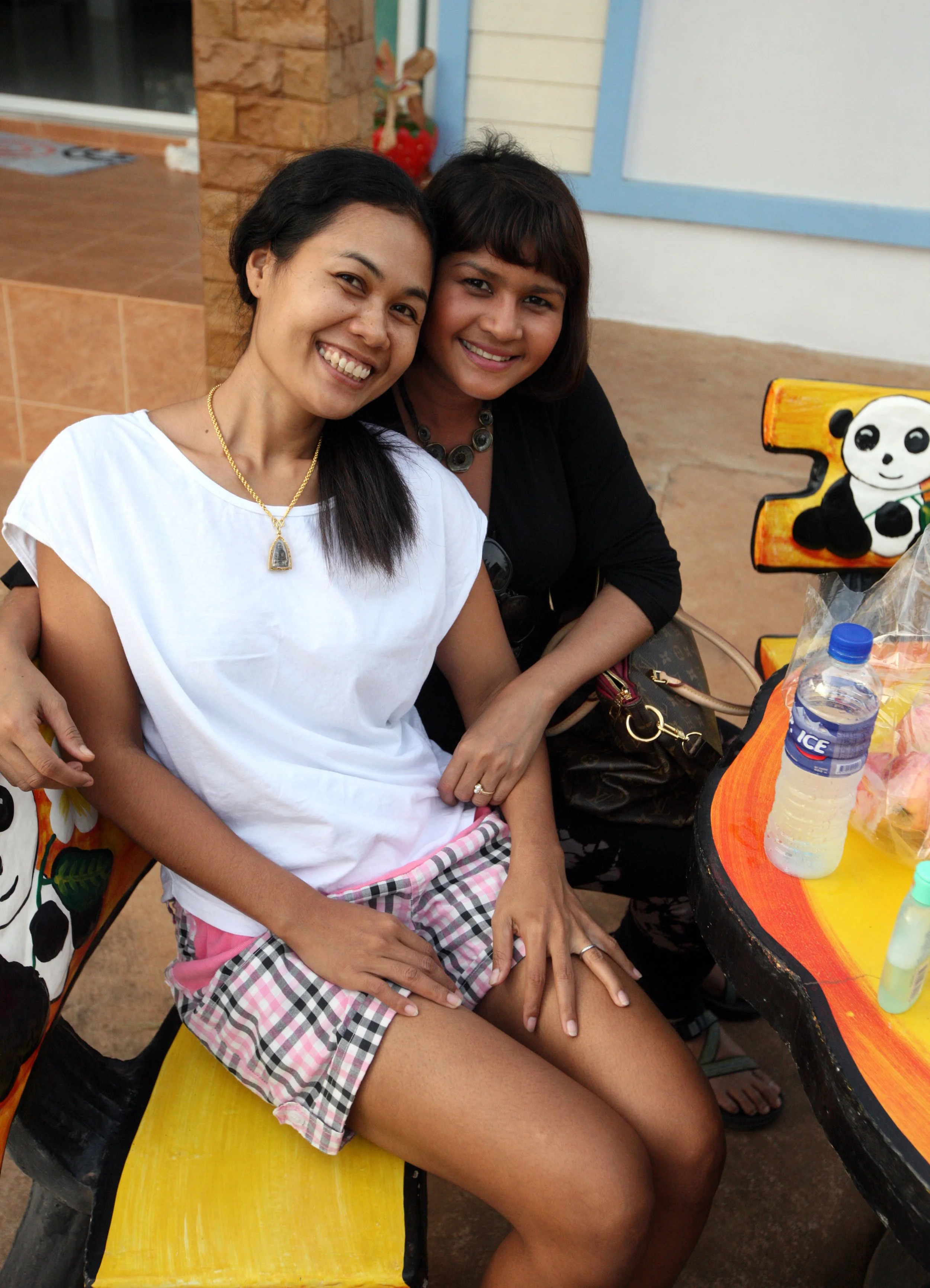 2014 Nakhon Ratchasima Korat Visit Taya and Kevin (2).JPG