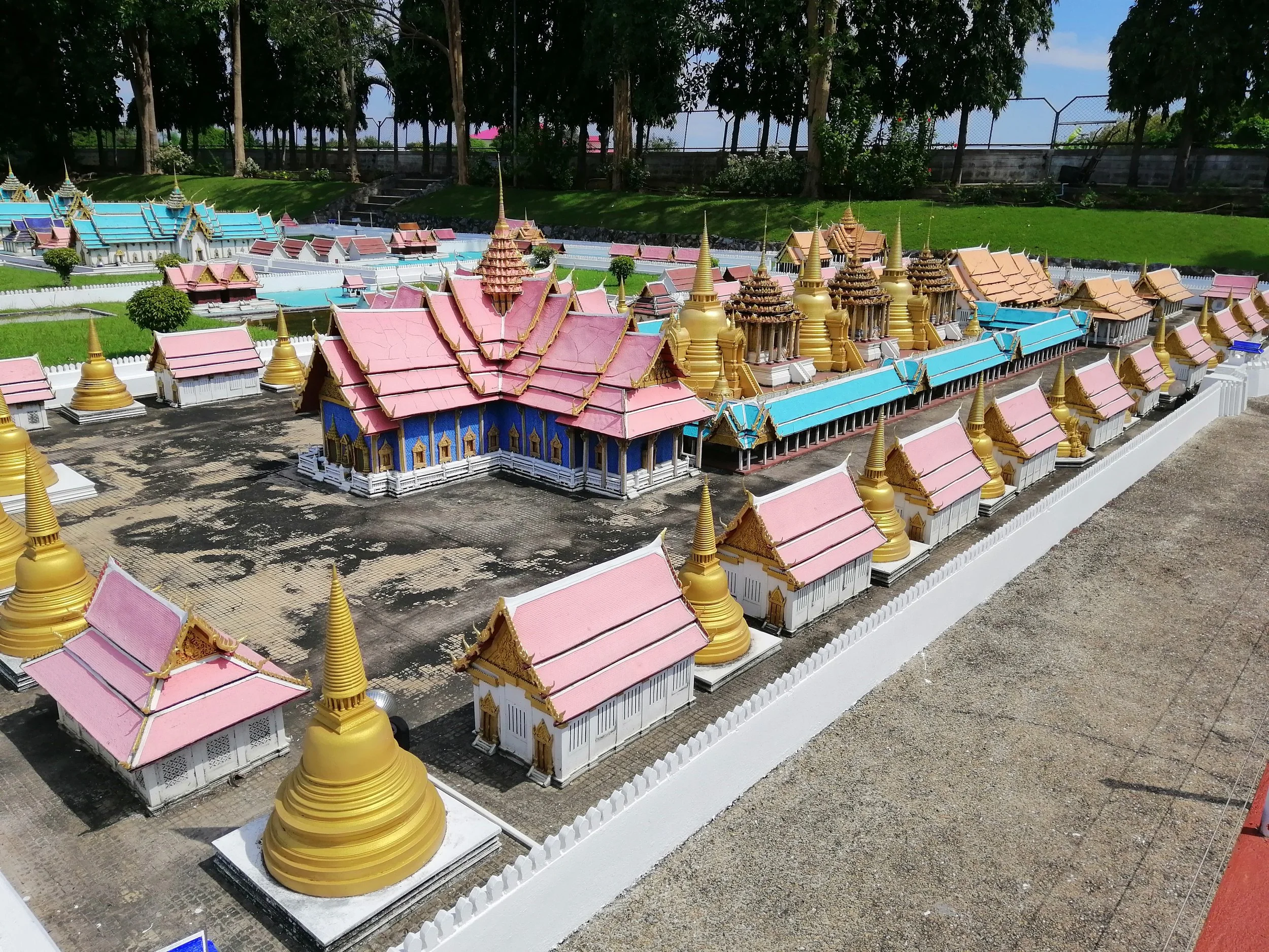 2018 Pattaya with Gift Temples and Miniature City (105).jpg