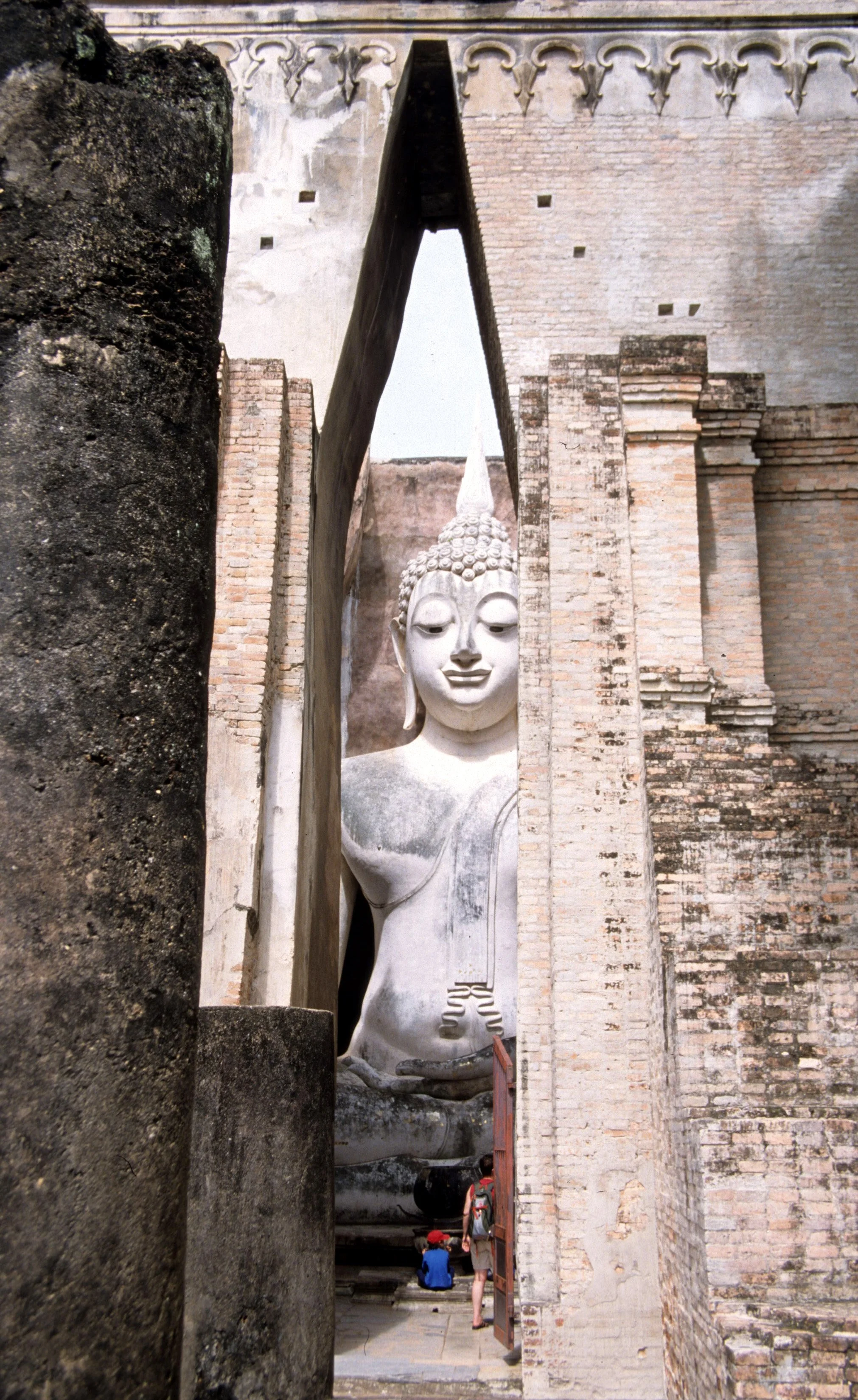 SUKHOTHAI - WAT SI CHUM A.jpg