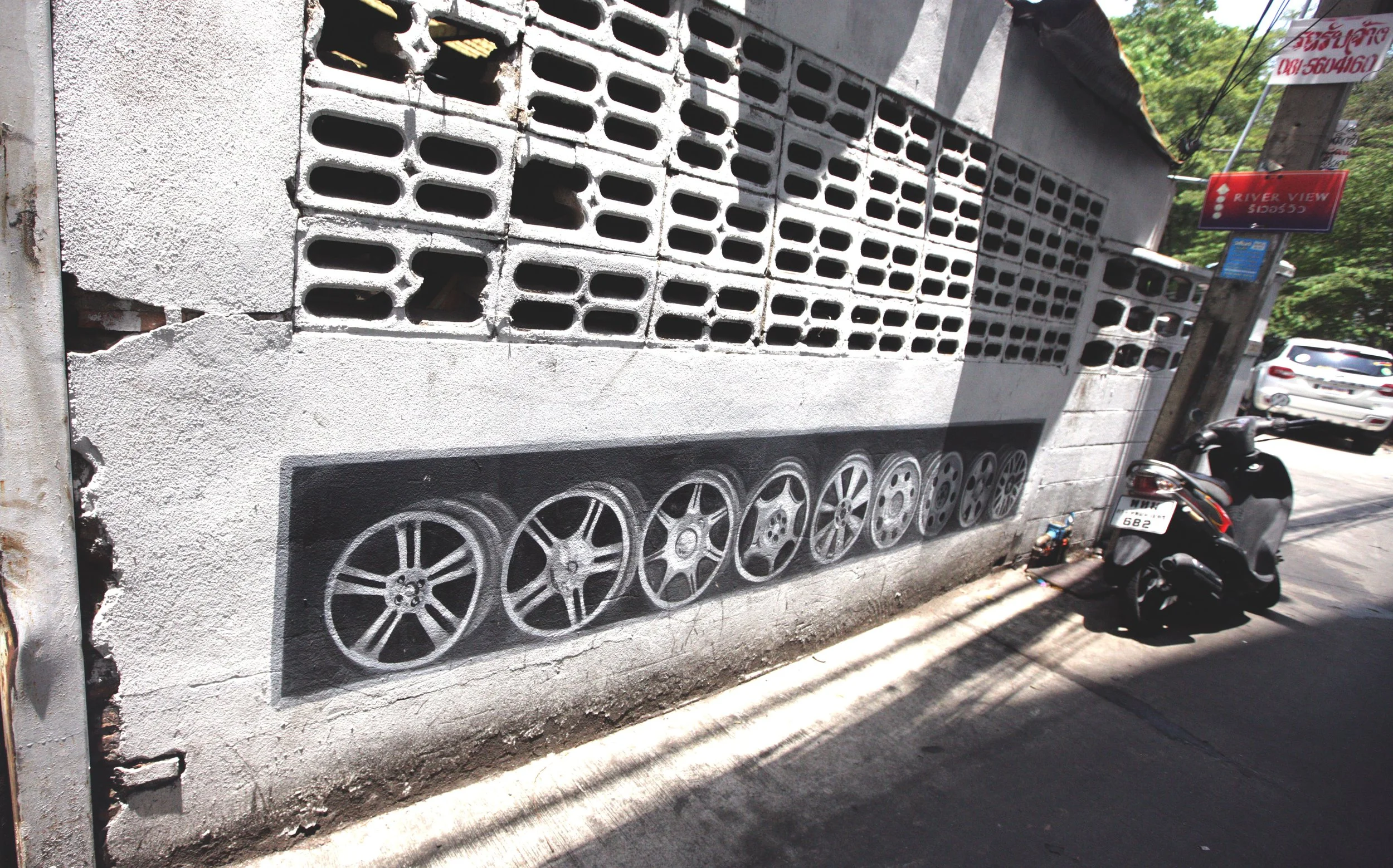 2017 Graffiti Tour in Bangkok (326).JPG