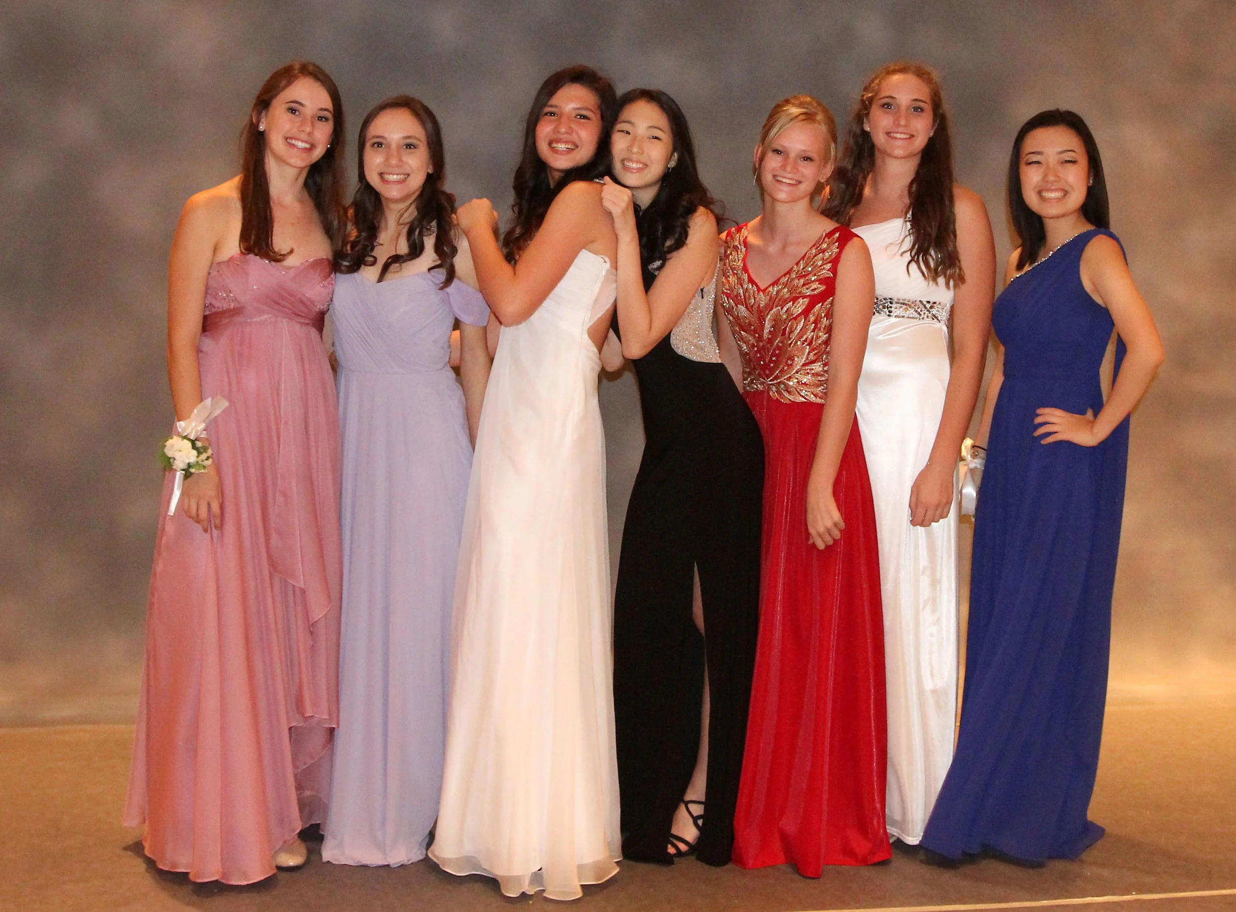 2015 ISB Prom in Bangkok (60).JPG