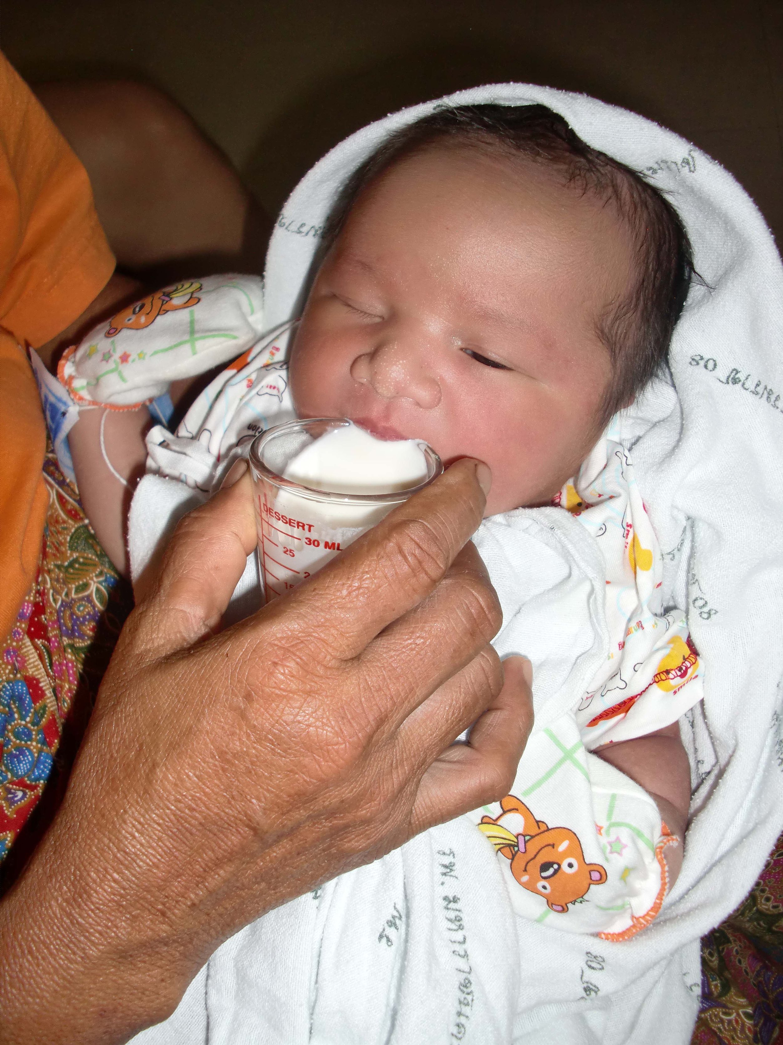 2011 Nakhonsithammarat Kak's Kid's Birth (4).JPG