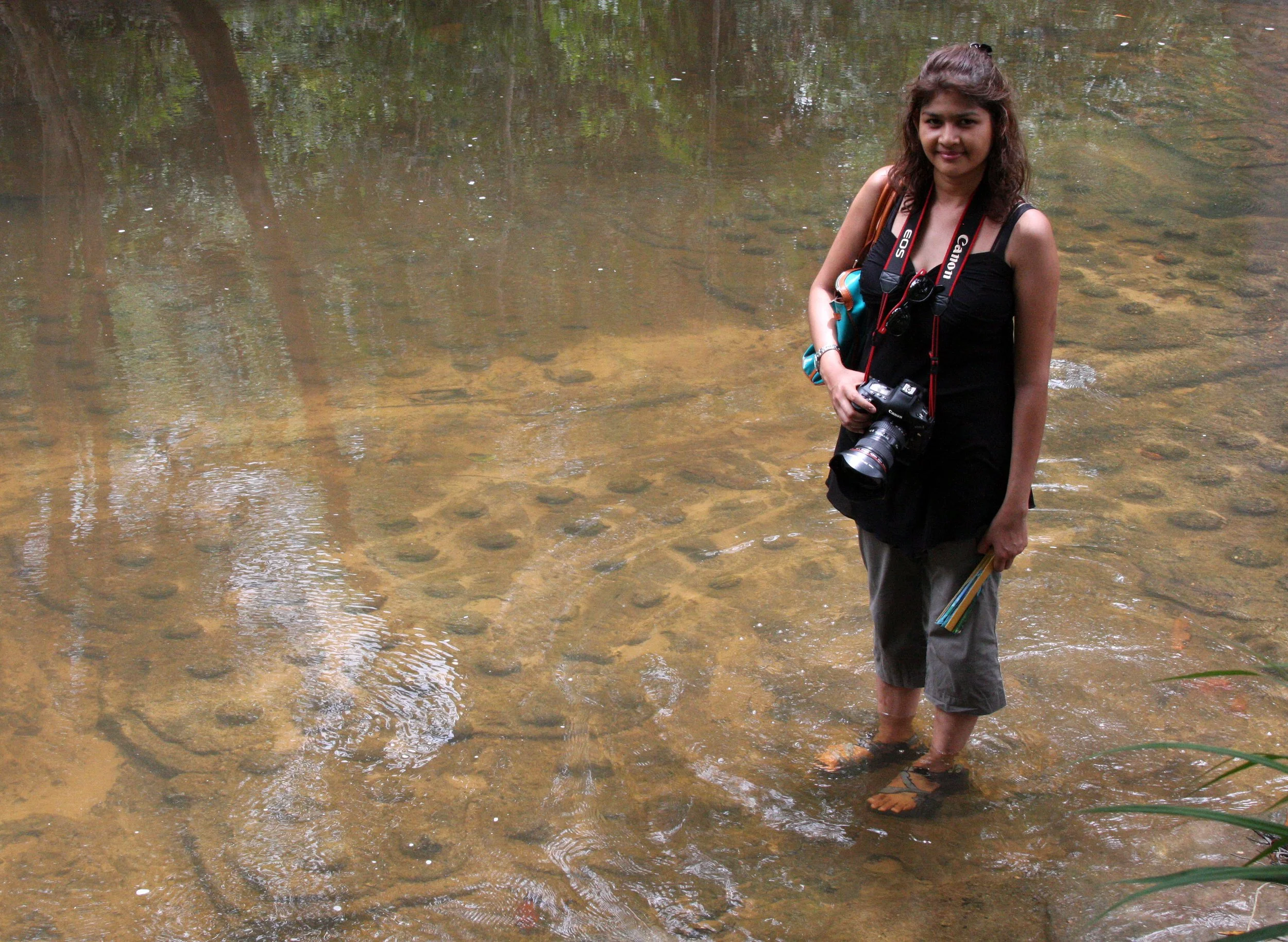 KULEN MOUNTAIN CAMBODIA - 1000 LINGHA RIVER (15).JPG