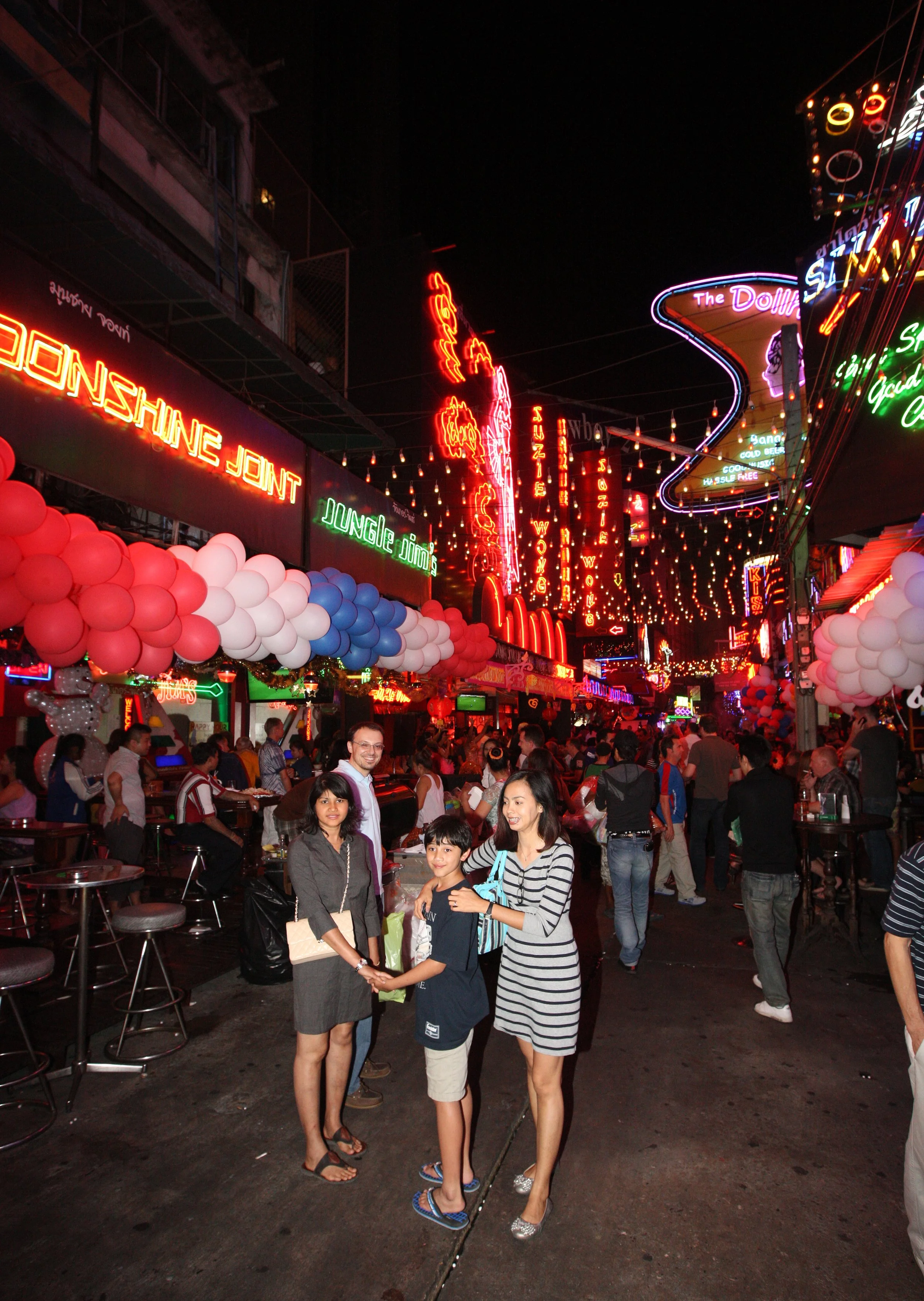 2012 Bangkok New Year's Eve on Soi Cowboy (8).JPG