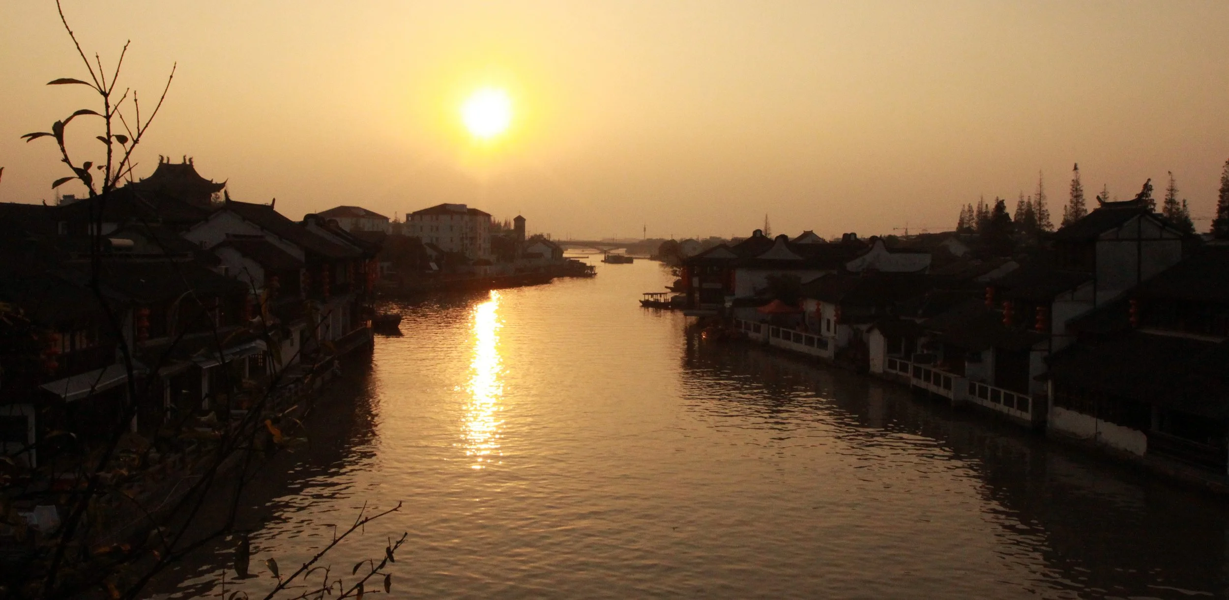 ZHUJIAJIAO WATER TOWN - NOVEMBER 20 2011 (197).JPG