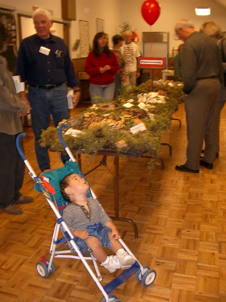 2003-10-12 CRAB FEST (2).JPG