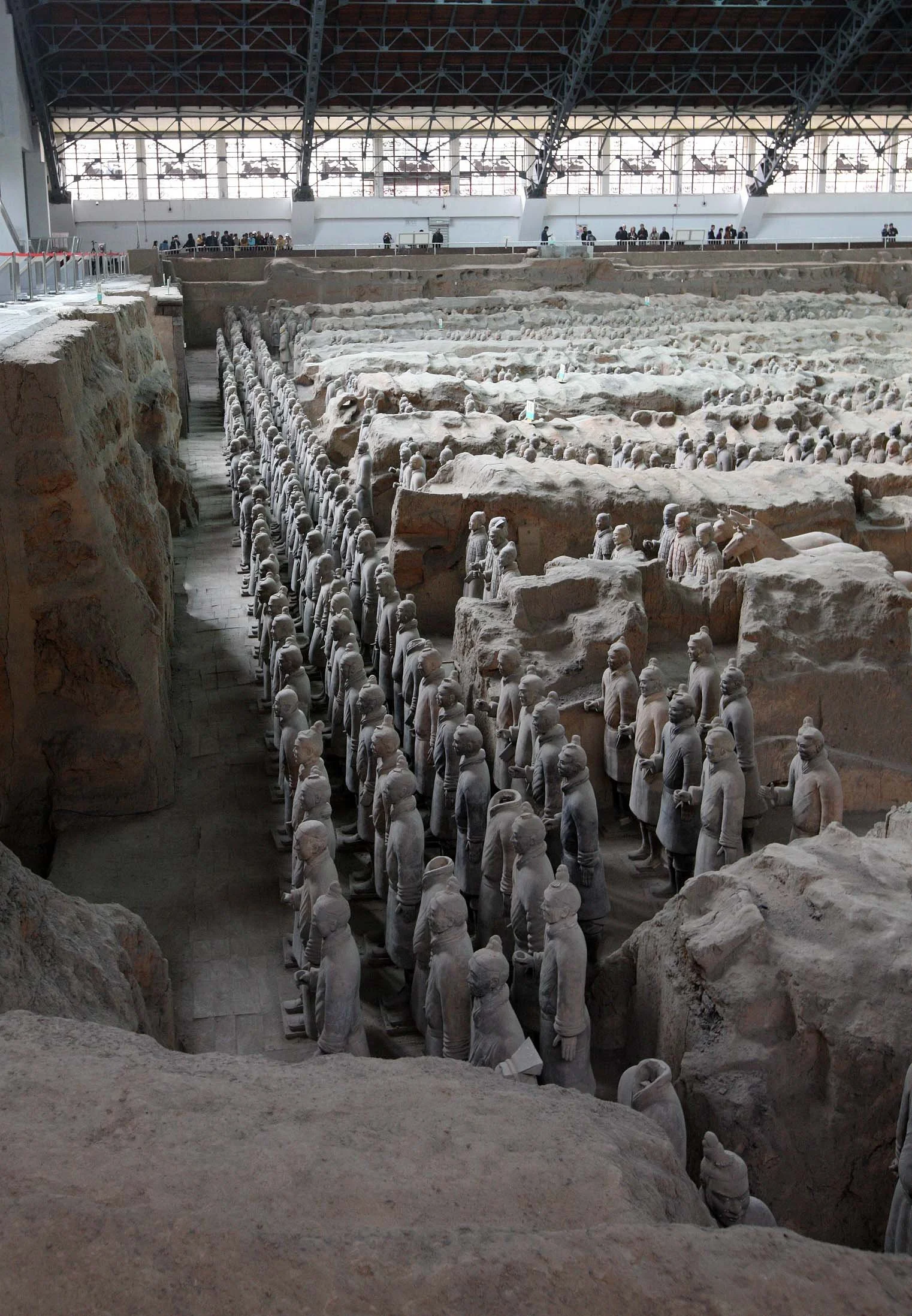 XIAN - TERRA COTTA WARRIORS - MARCH 2011 (16).JPG