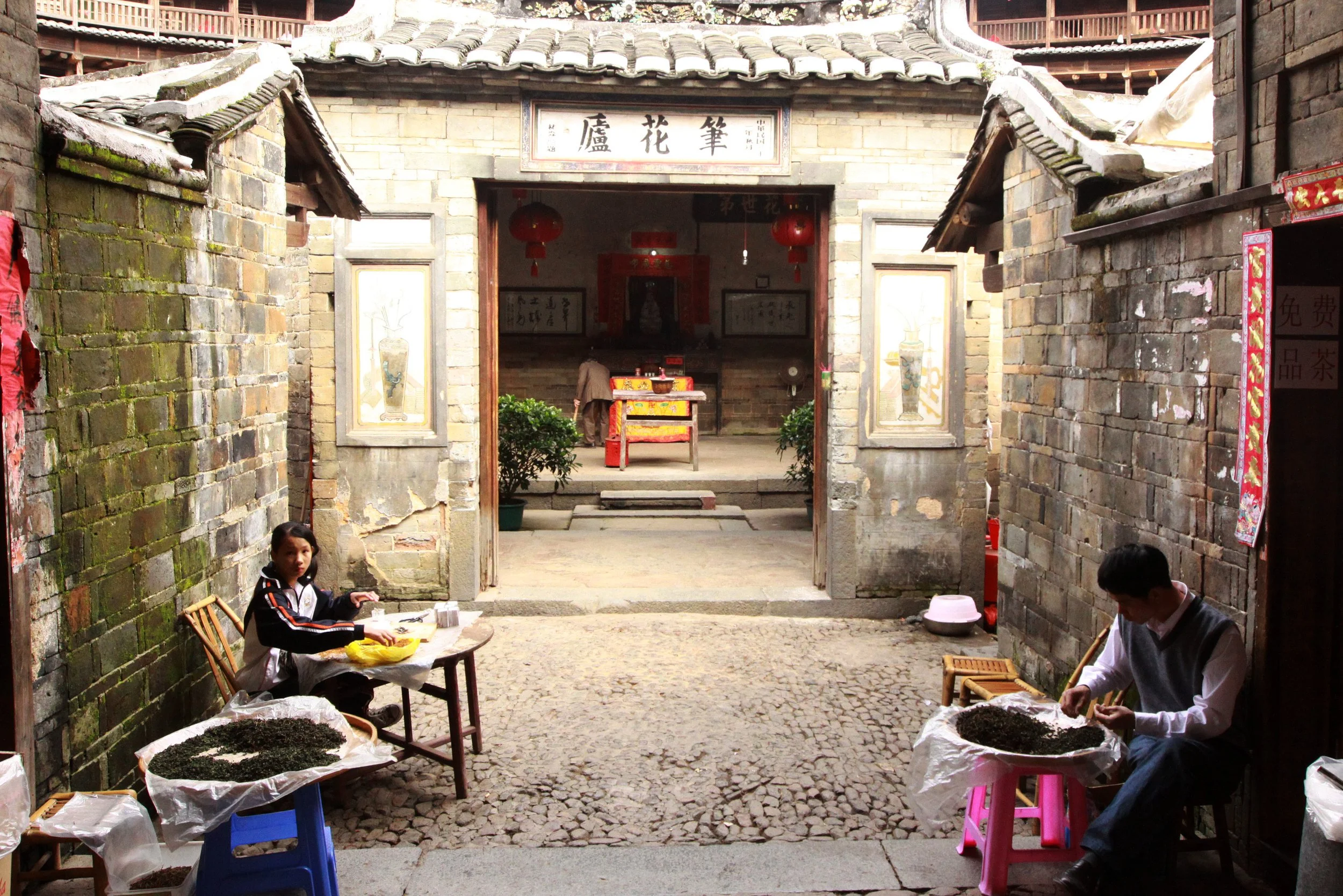 CHENGQILOU HAKKA VILLAGE - FUJIAN CHINA (40).JPG