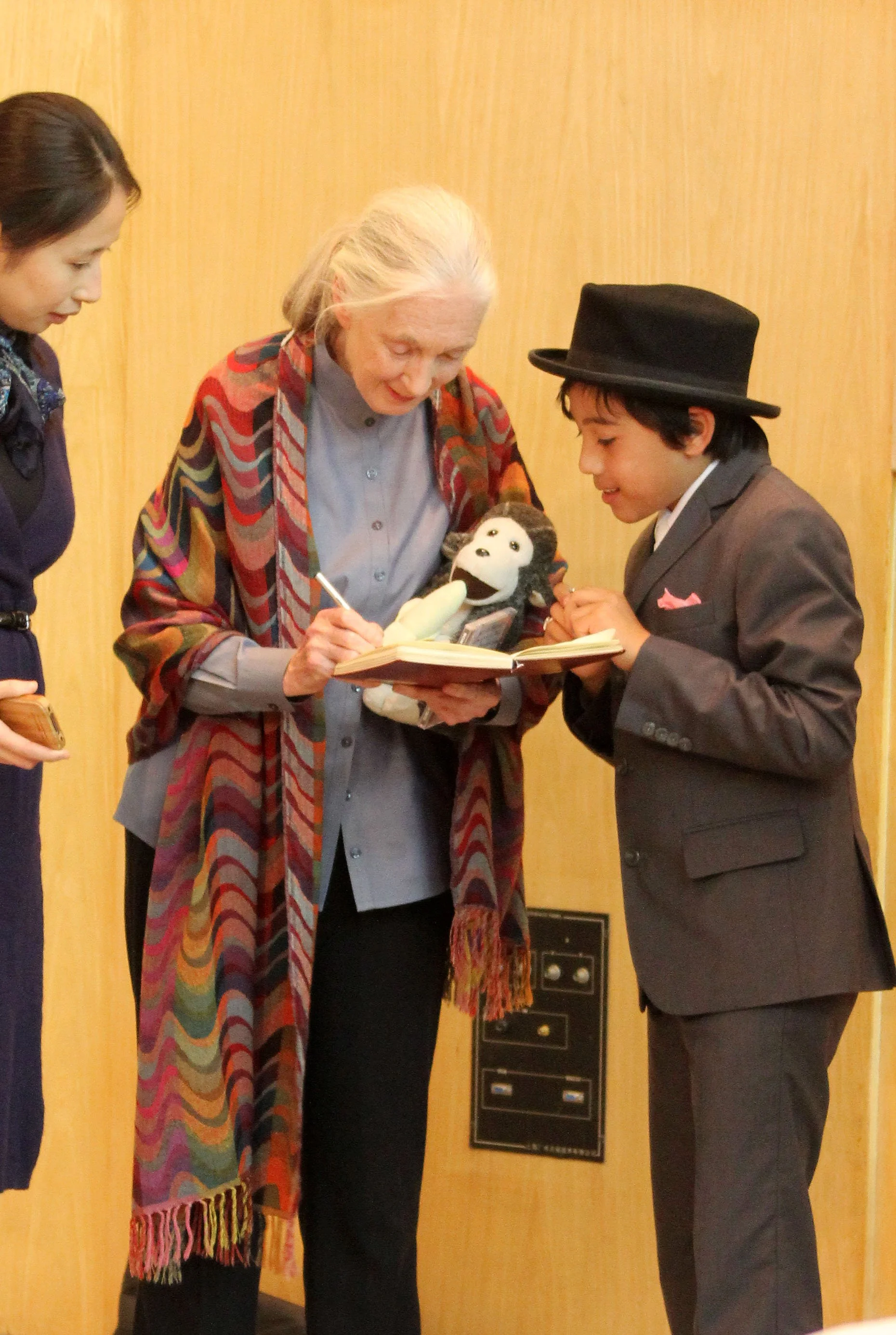 JANE GOODALL 2012 (37).JPG