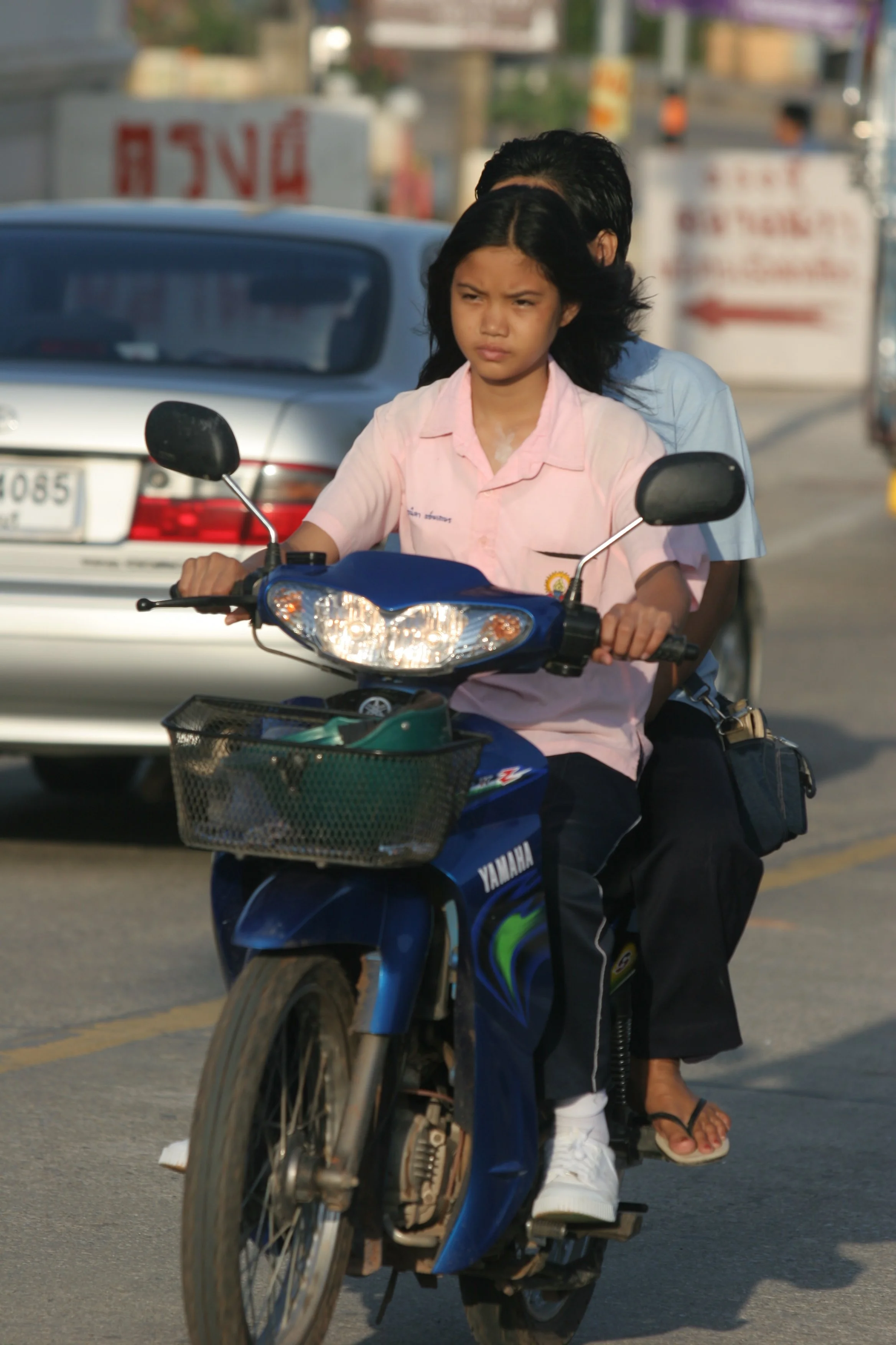 FLOATING MARKET5 (1).jpg