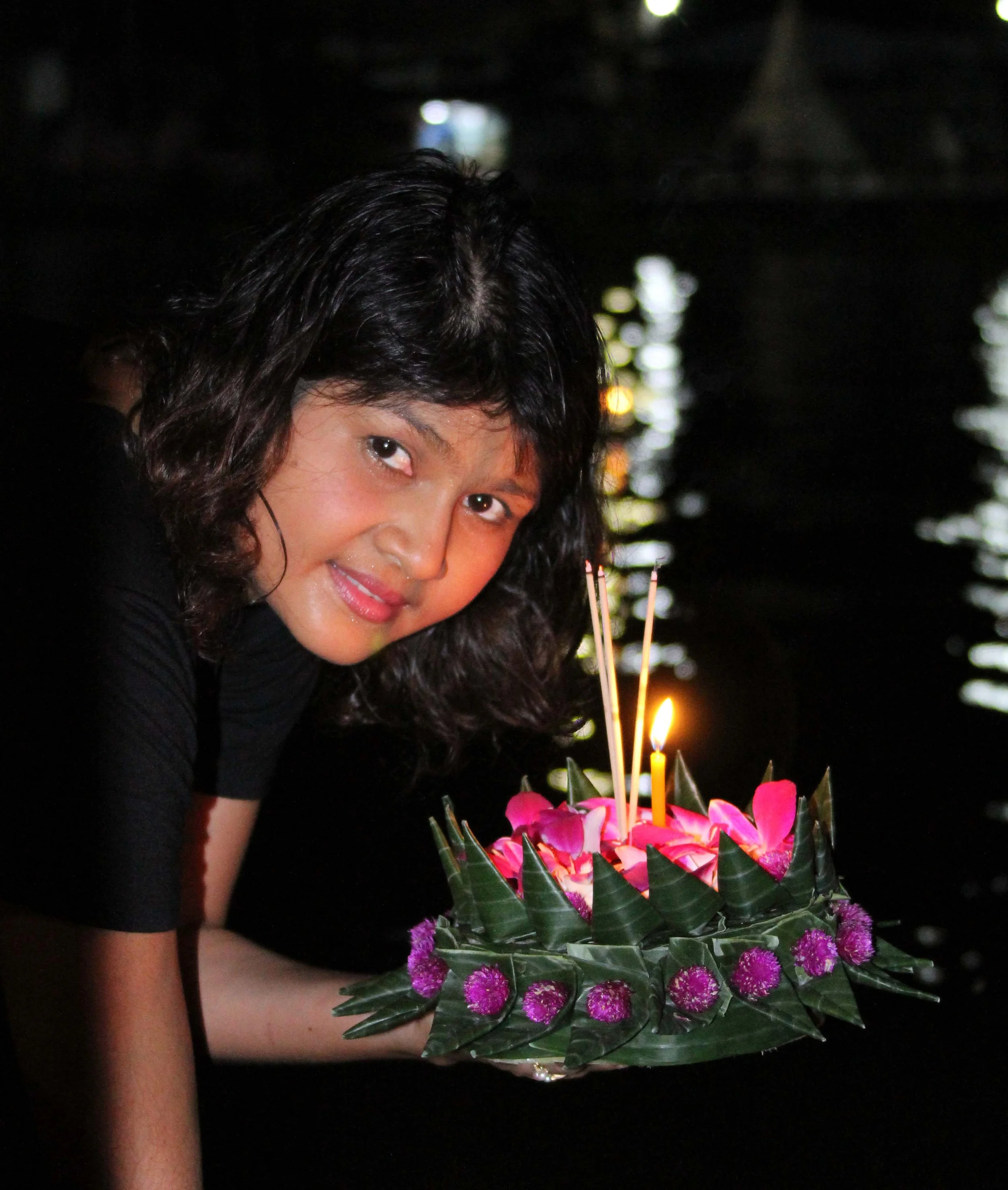 2013 Loy Krathong in Bangkok (45).JPG