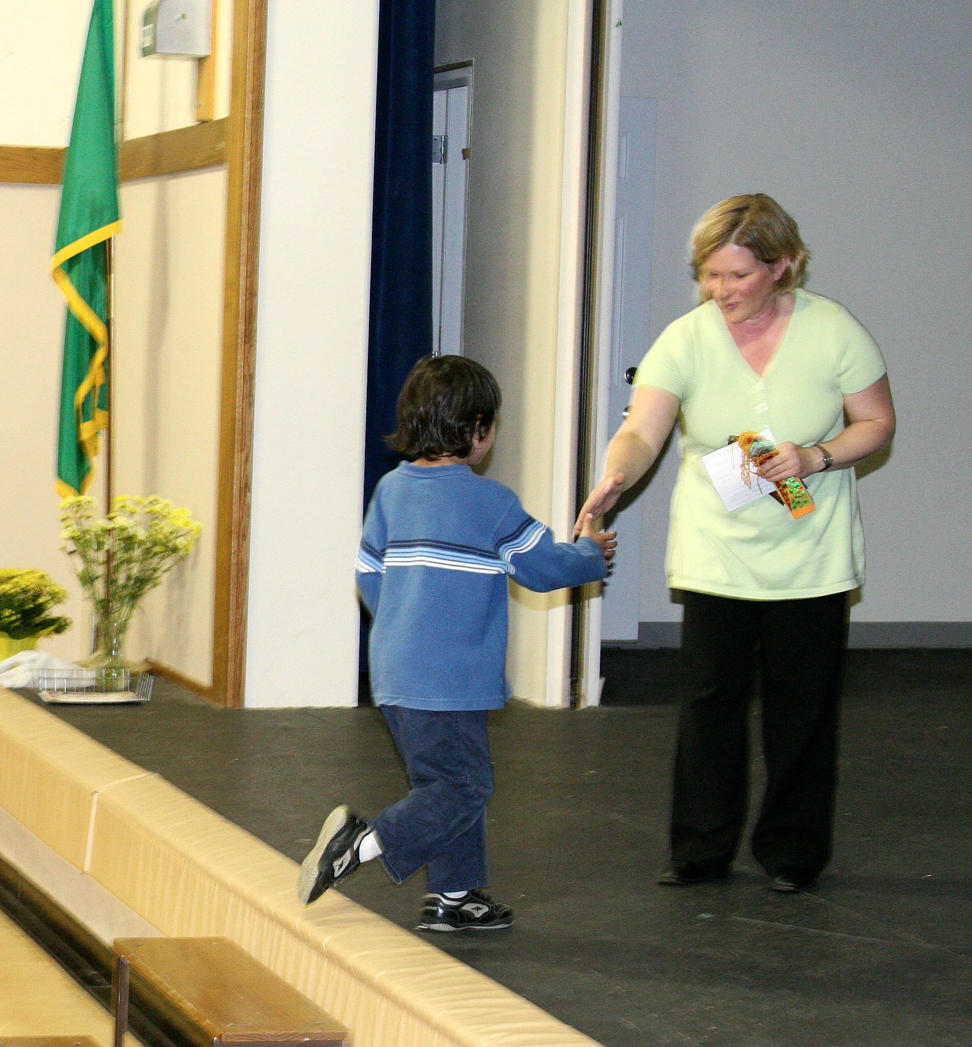 2008-6-12 COKIES KINDERGARTEN GRADUATION (16).JPG
