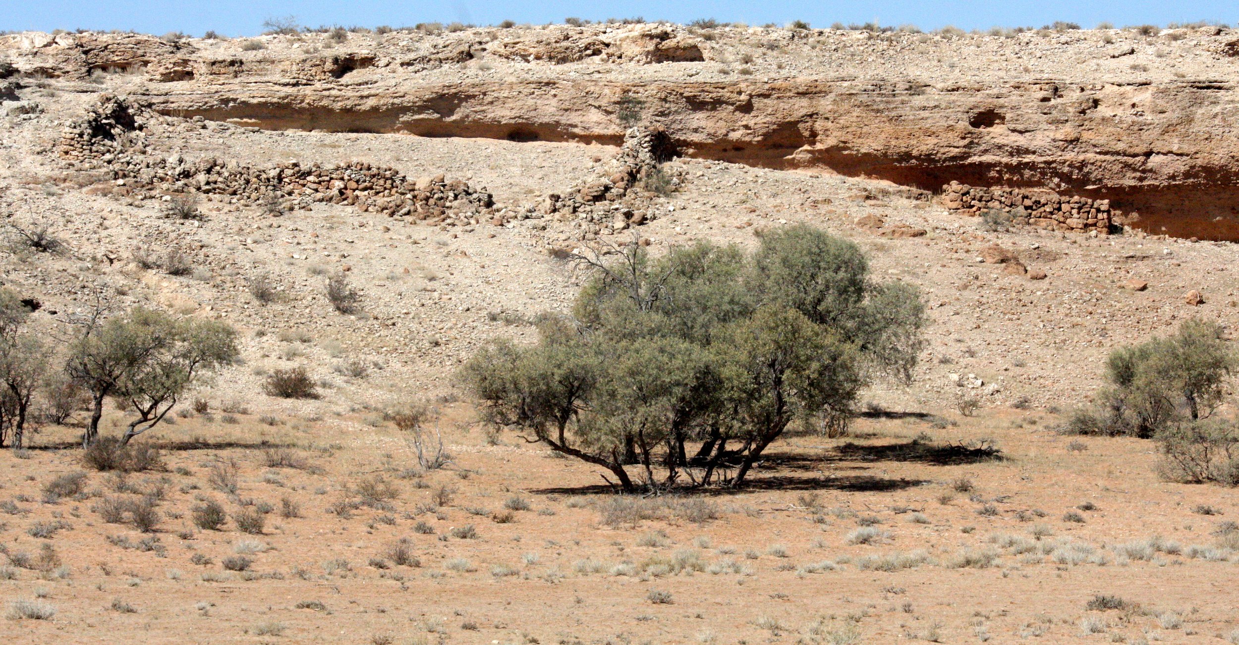 KALAHARI GEMSBOK NP - HOMESTEADS AND HUMAN HISTORY (5).JPG