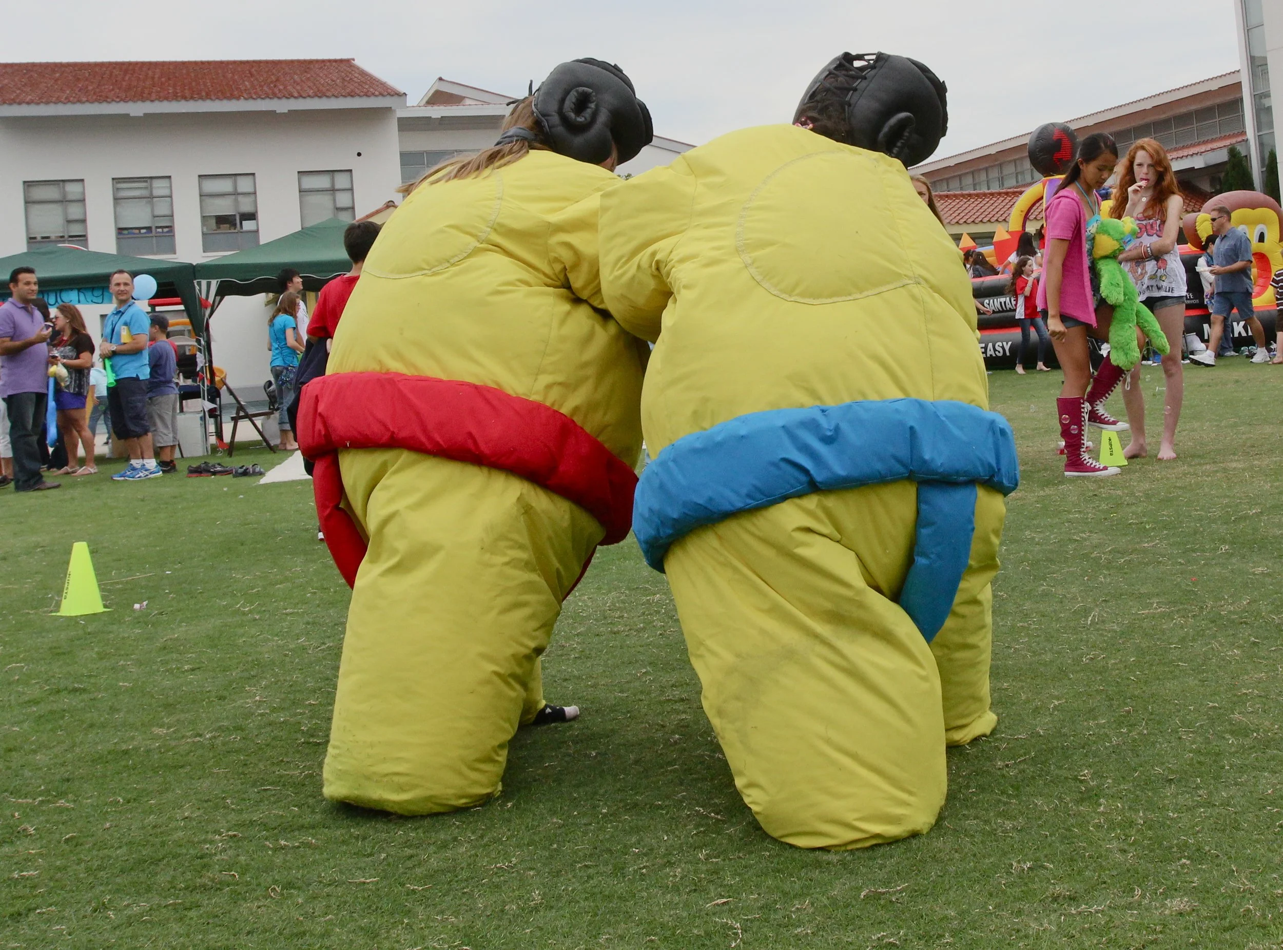 13-10-2012 SAS CARNIVAL (97).JPG