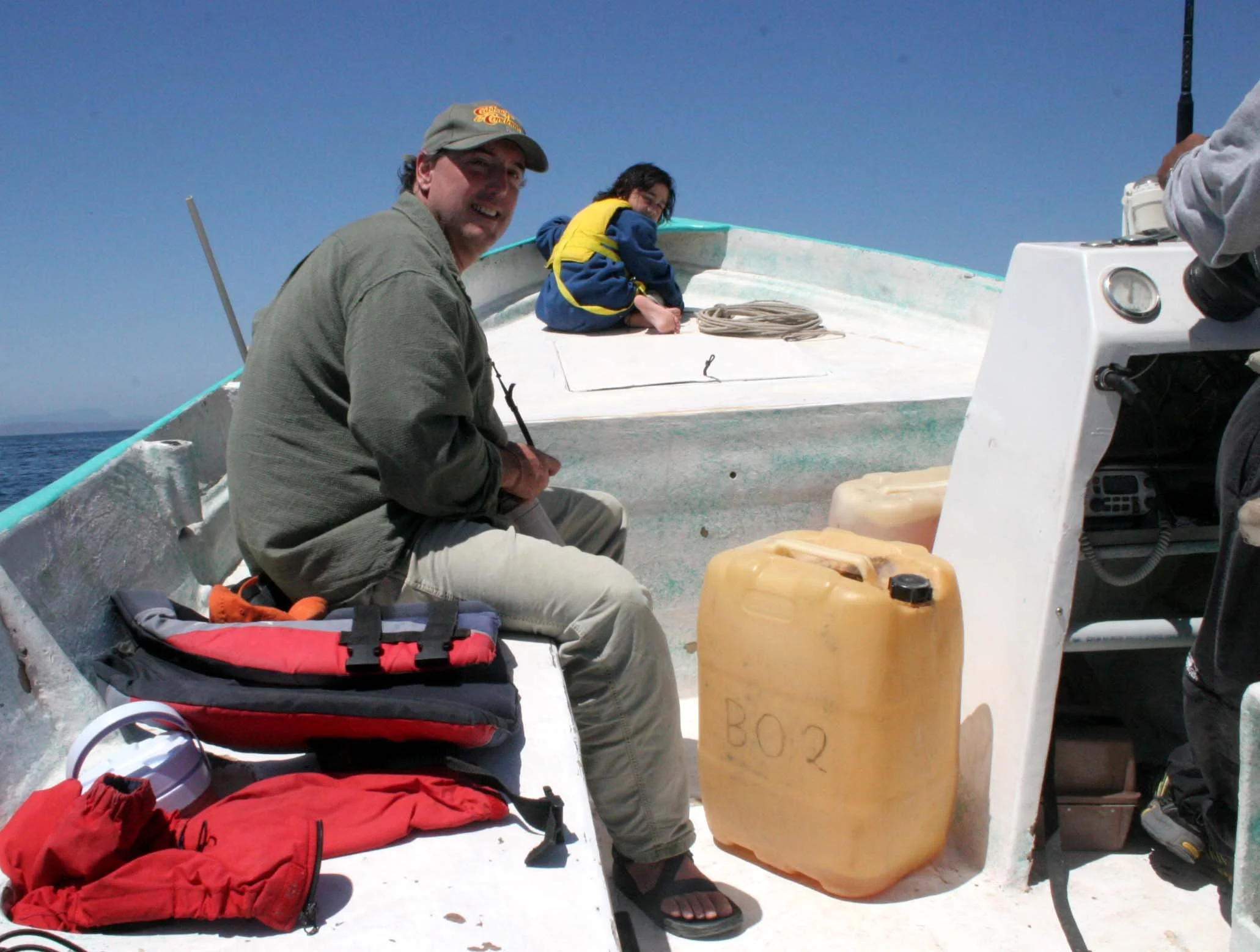 ISLA CATALINA - PANGA RIDE CIRCUMNAVIGATING THE ISLAND (3).JPG