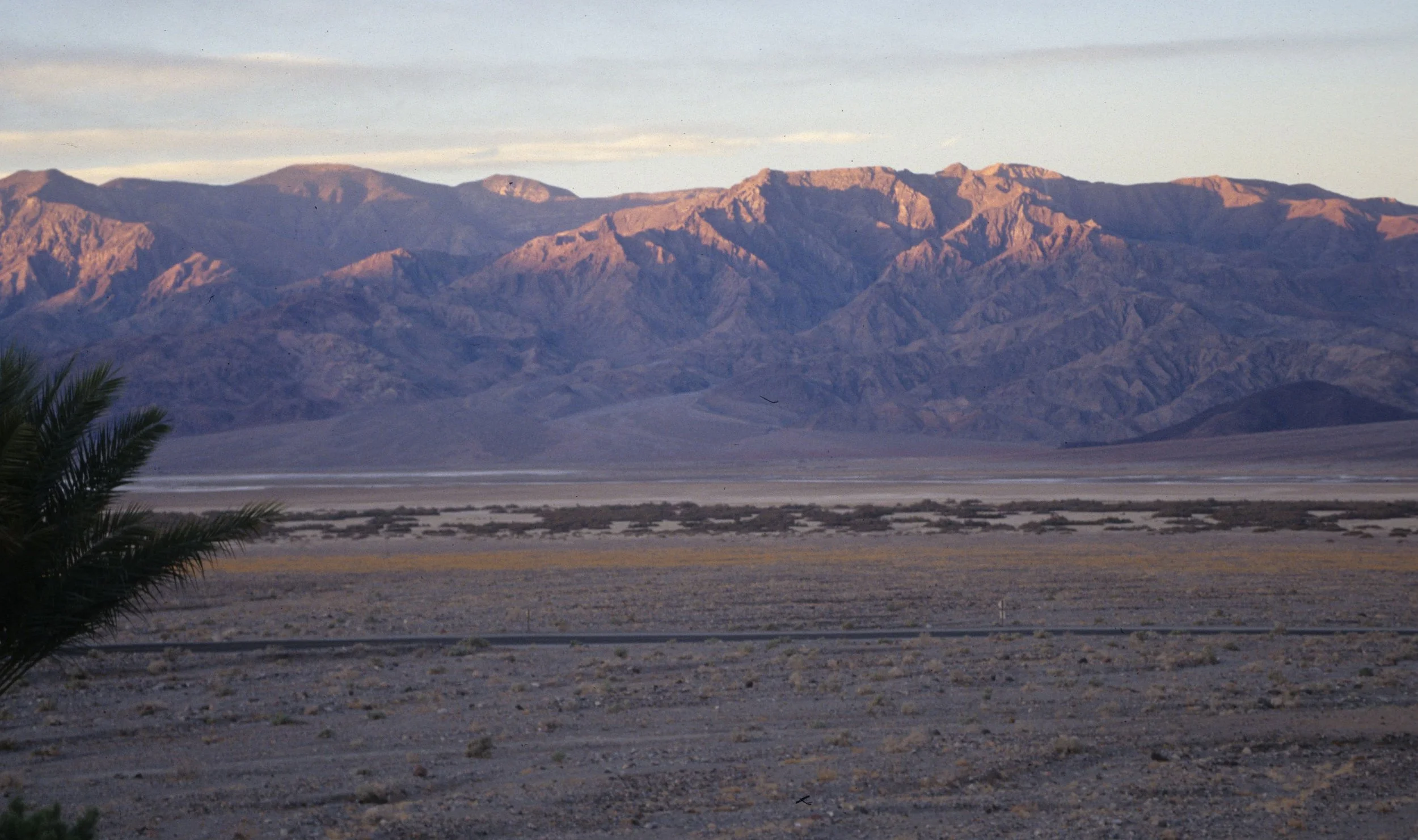 DEATH VALLEY - SUNSET ON MOUNTAINS.jpg