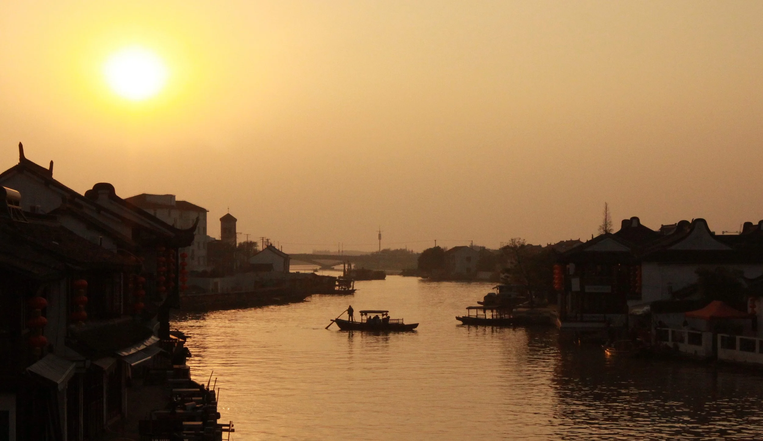 ZHUJIAJIAO WATER TOWN - NOVEMBER 20 2011 (187).JPG