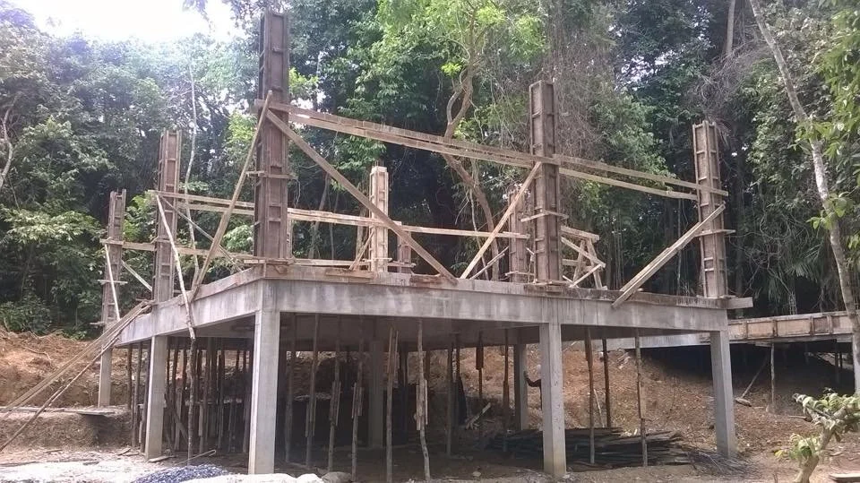 2014 Koh Lanta Build (7).jpg