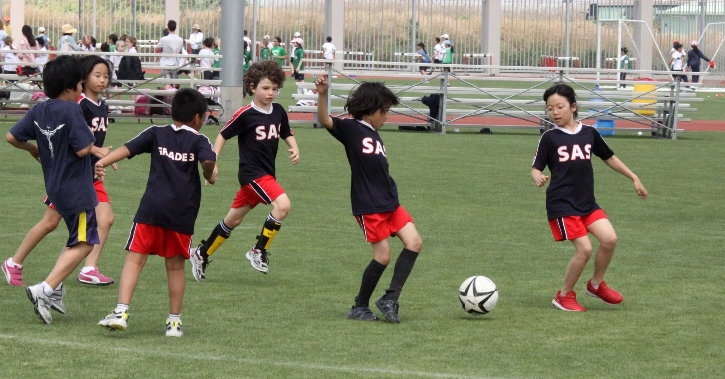 SAS THIRD GRADE SOCCER DAY (64).JPG