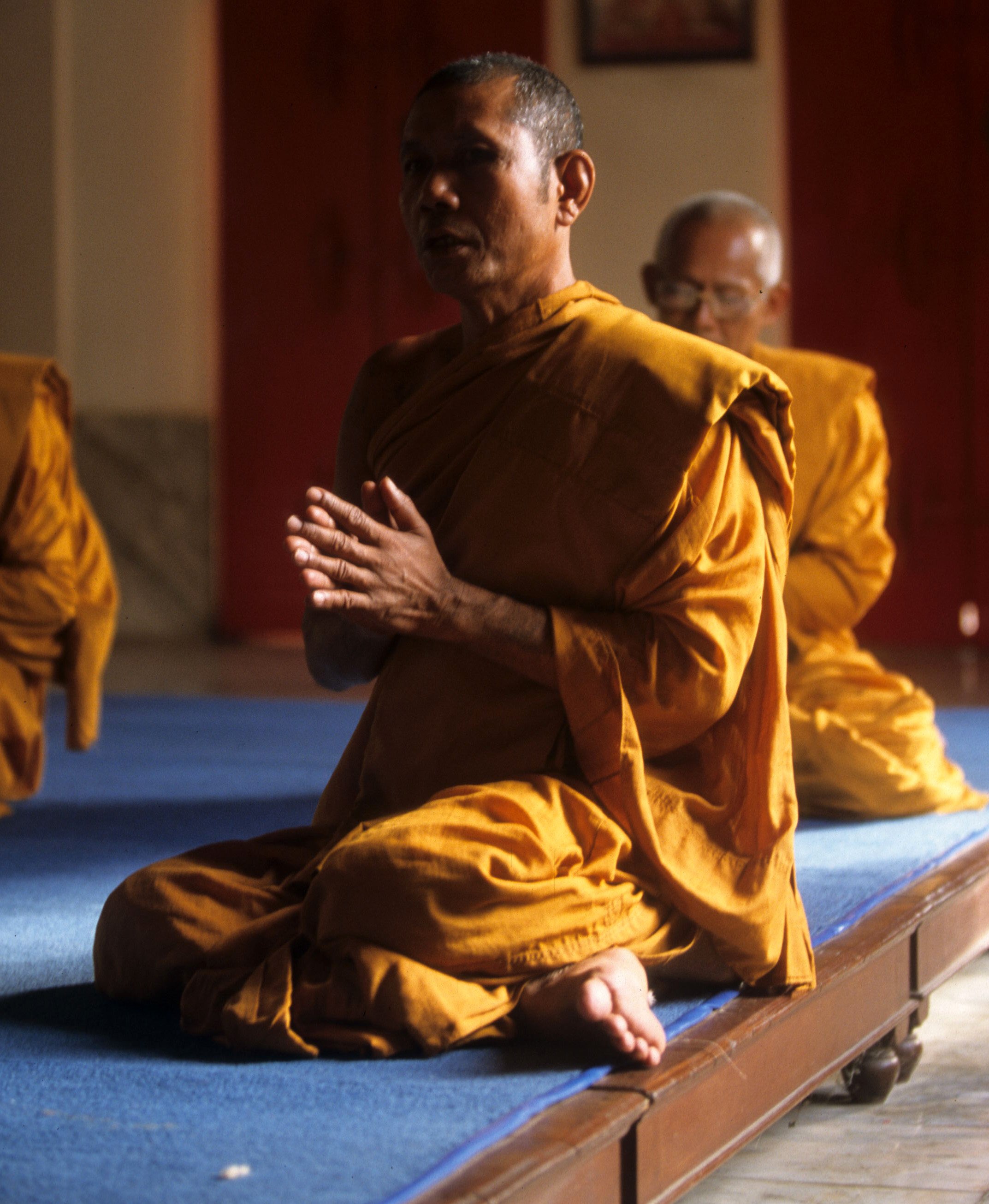 2002 Nakhonsithammarat Cokie's Dedication Ceremony to Buddhism (10).jpg