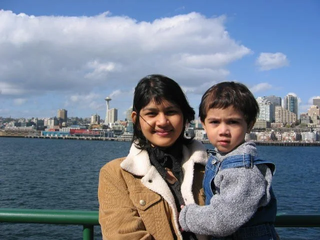 2005-4-16 SEATTLE DAY TRIP WITH FAMILY.jpg