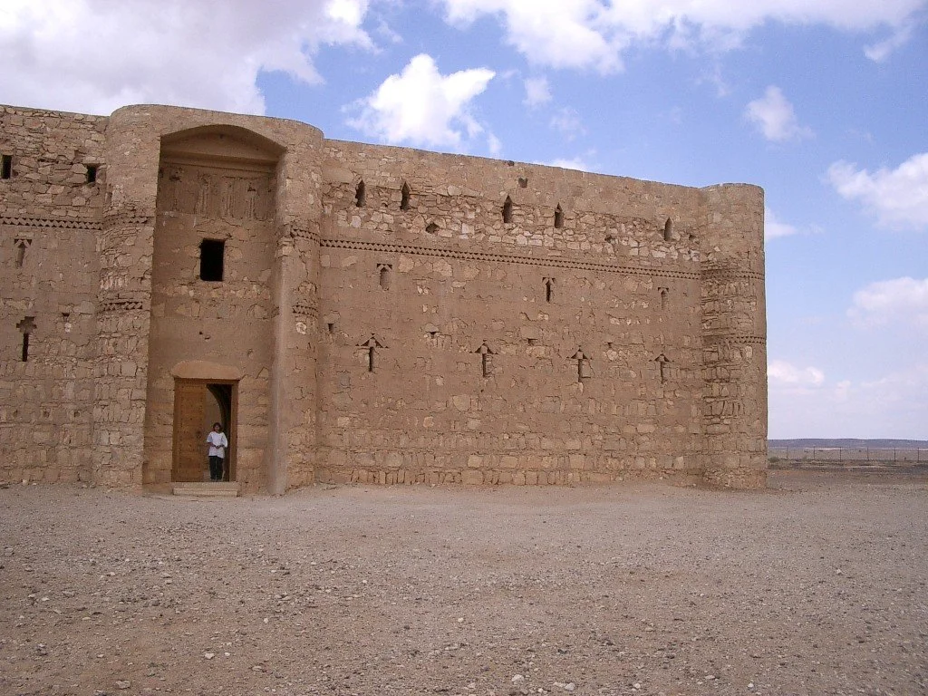 CASTLE LOOP-QASR AL-KHARANEH.JPG