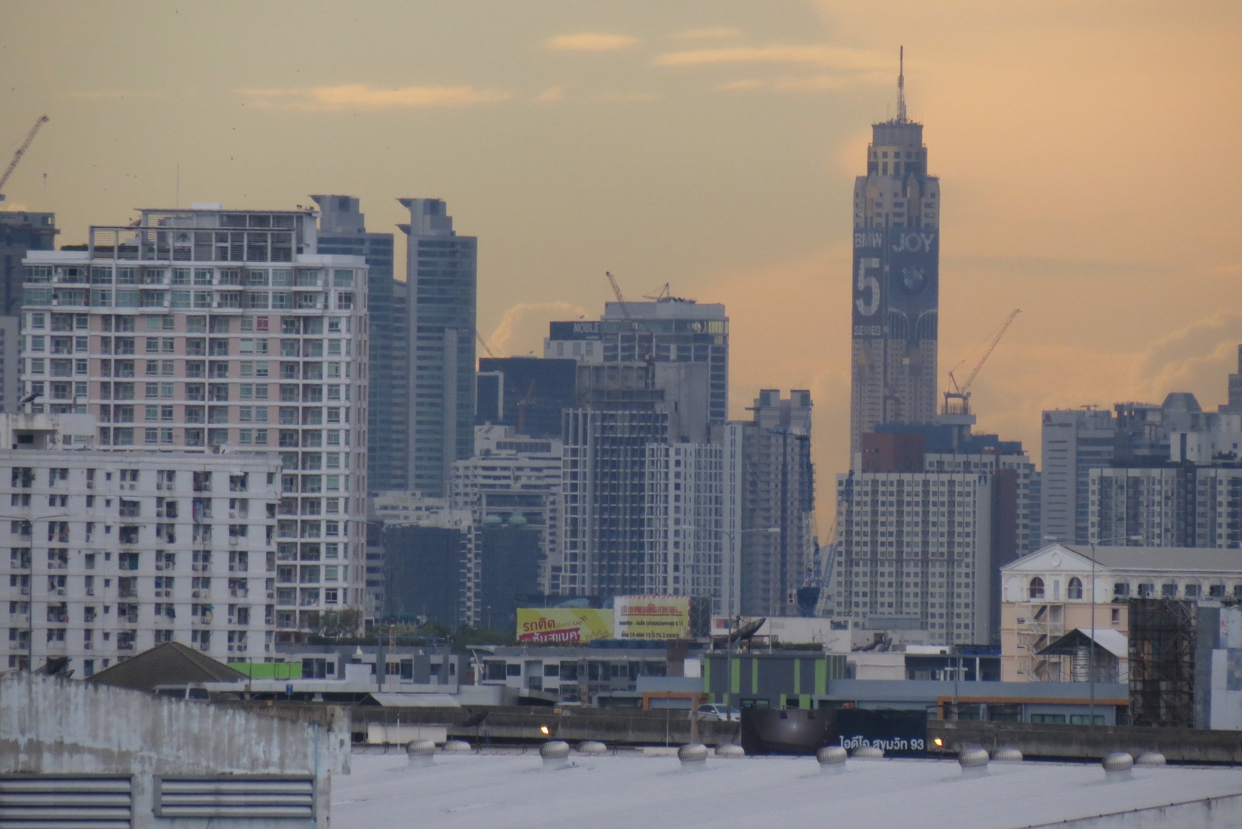 2017 Bangkok - Views from Bearing Avenue Condo Roof (7).JPG