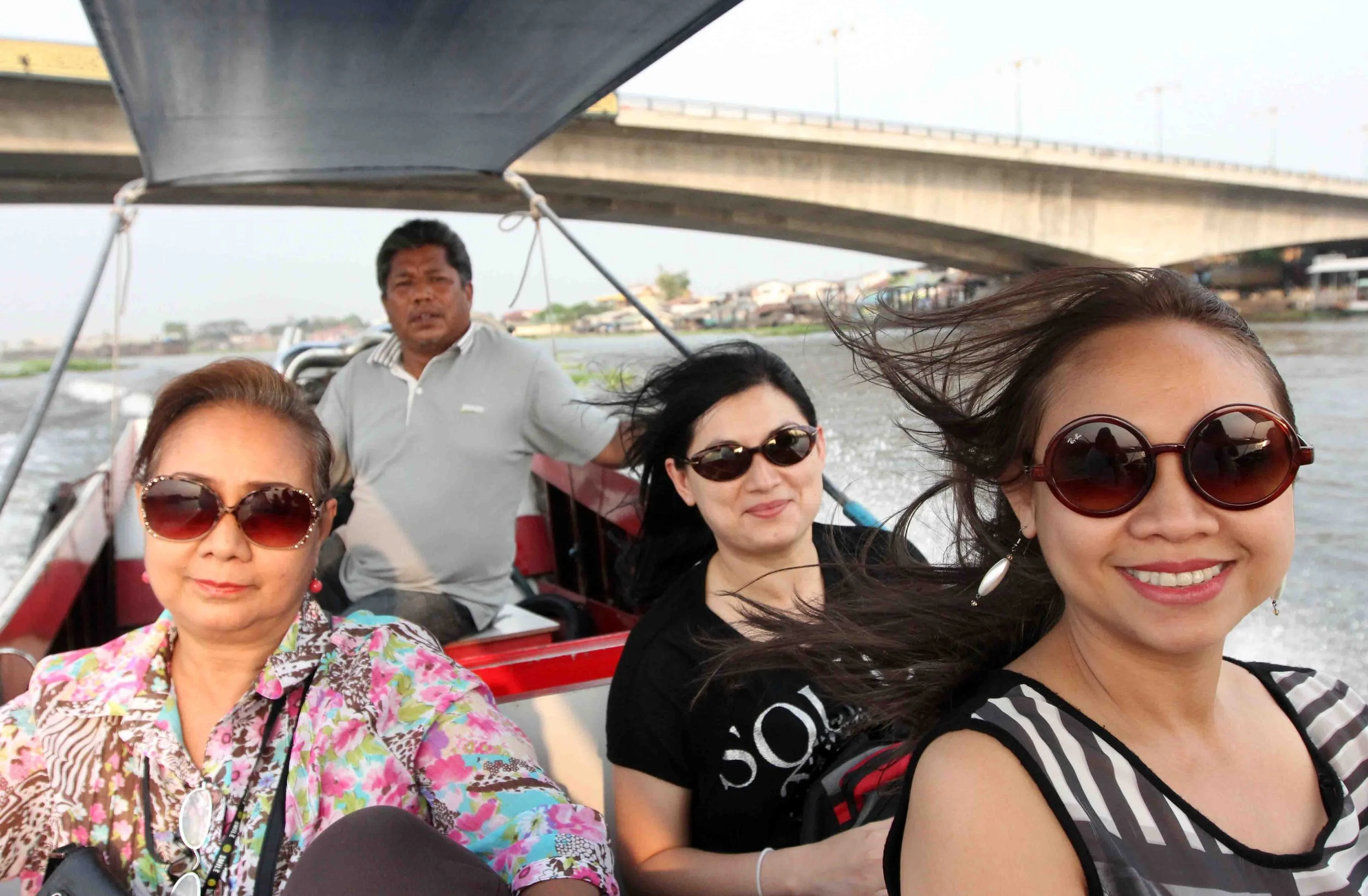 2019 Ann & Noi Visit Bangkok (46).JPG