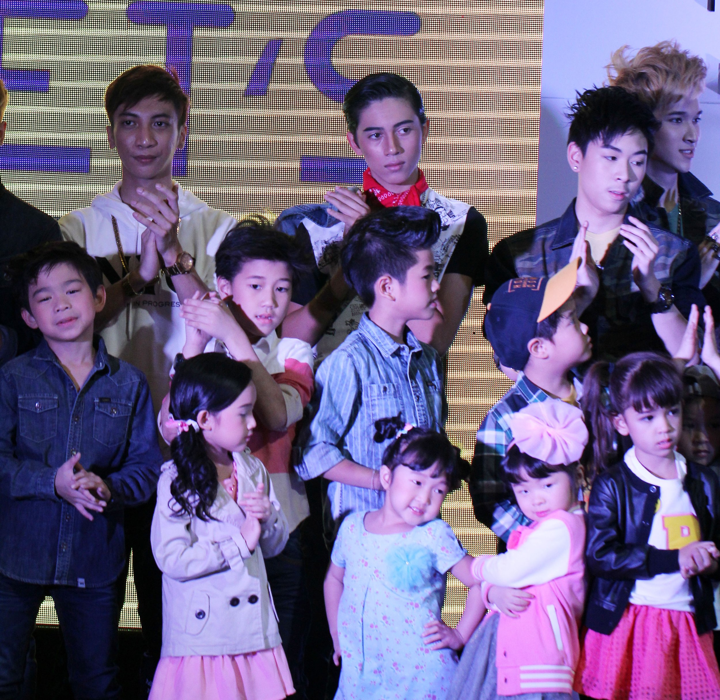 2016 Monkey Town Modeling Cokie in Bangkok (114).JPG