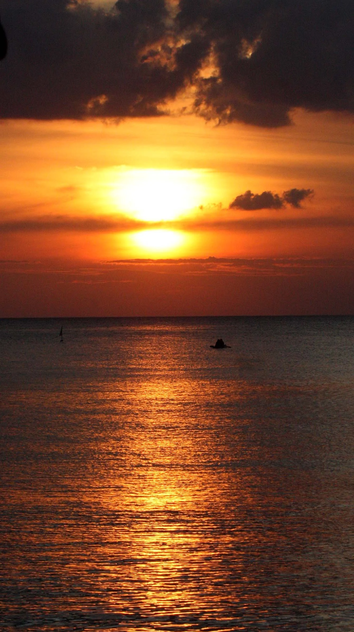 KO LANTA - PARTY AT OTTO'S - 2009 (37).JPG