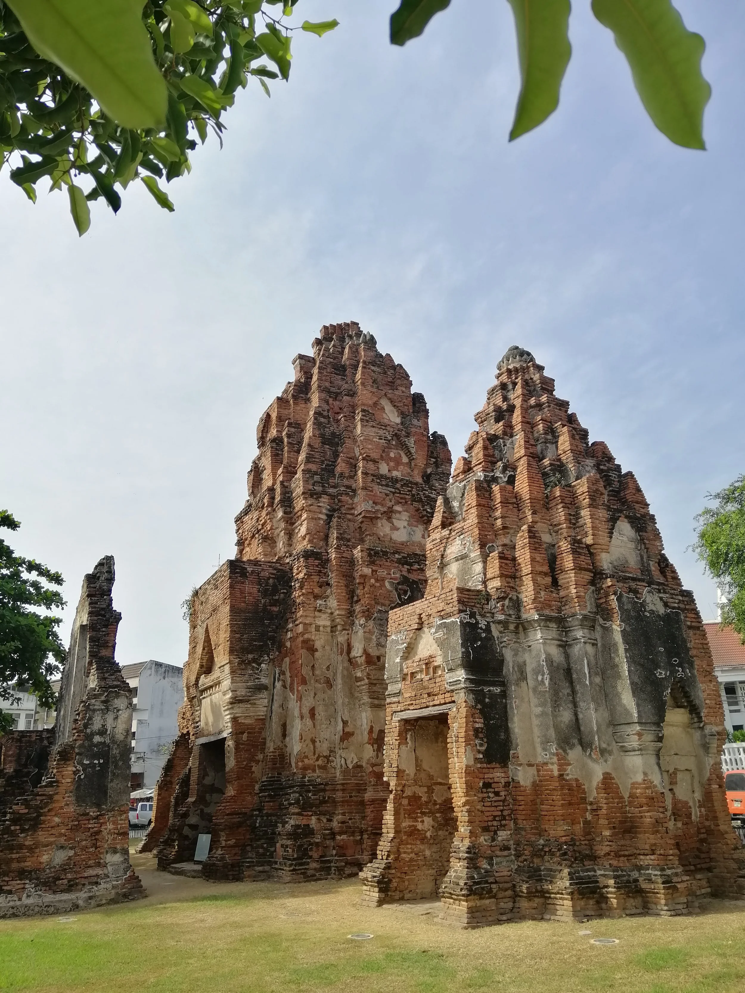 2020 Lopburi City and Temples with Cokie (8).jpg