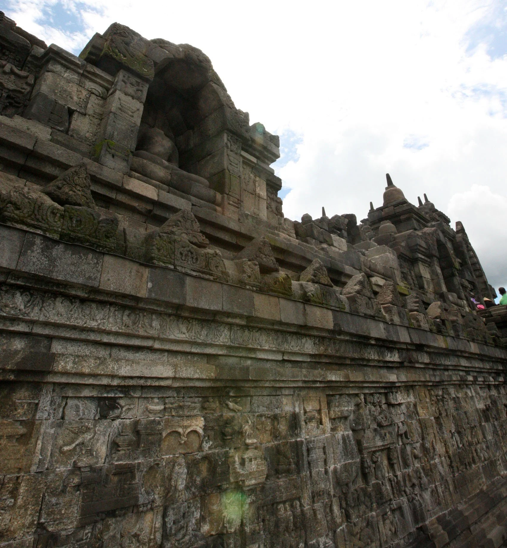 BOROBUDUR RUINS - YOGYAKARTA INDONESIA (114).JPG