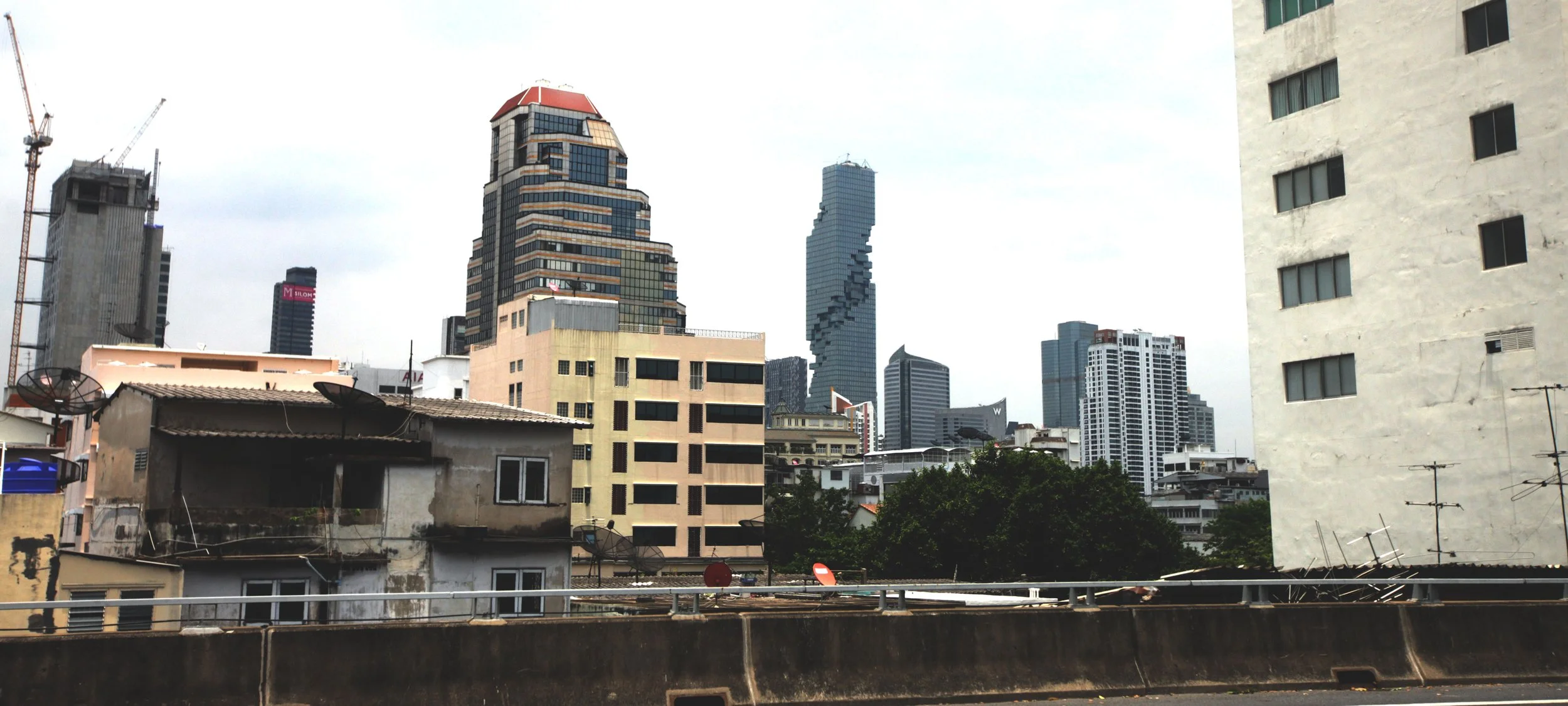 2017 Graffiti Tour in Bangkok (379).JPG