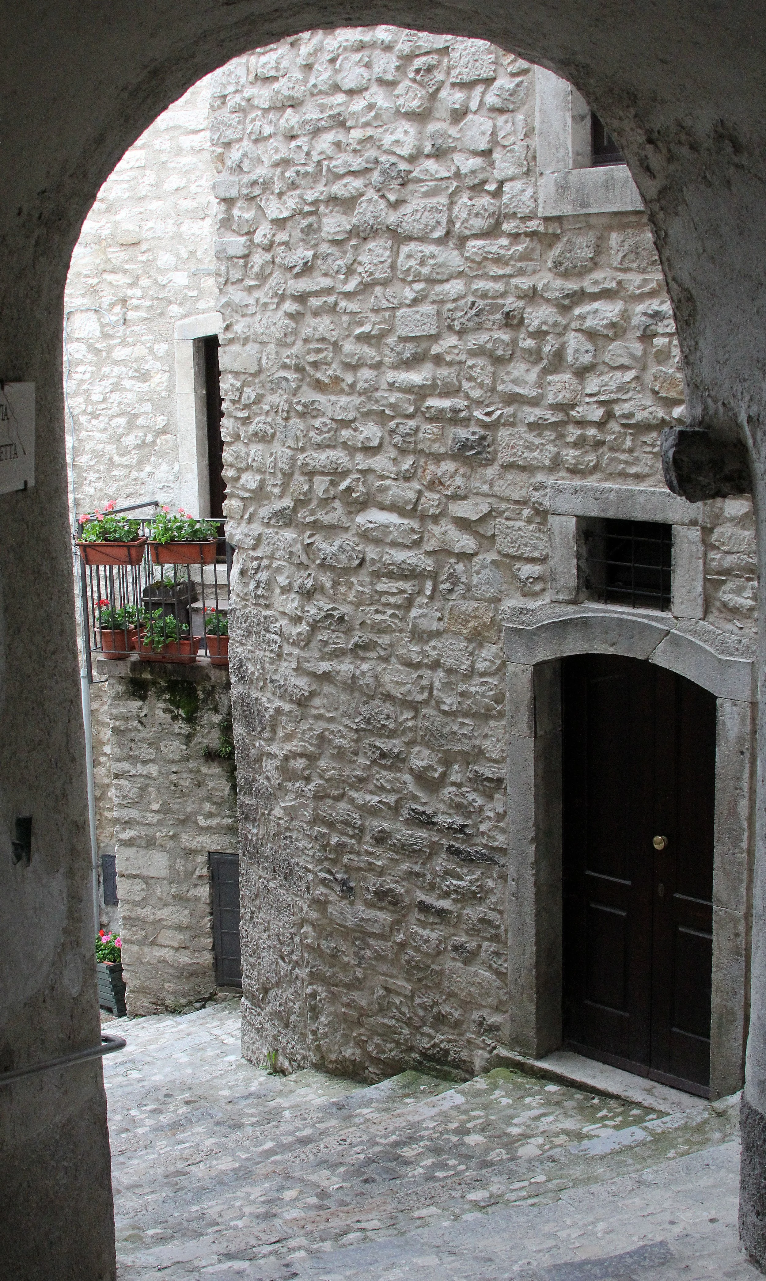BARREA ITALY - ABRUZZO NATIONAL PARK ITALY (1).JPG