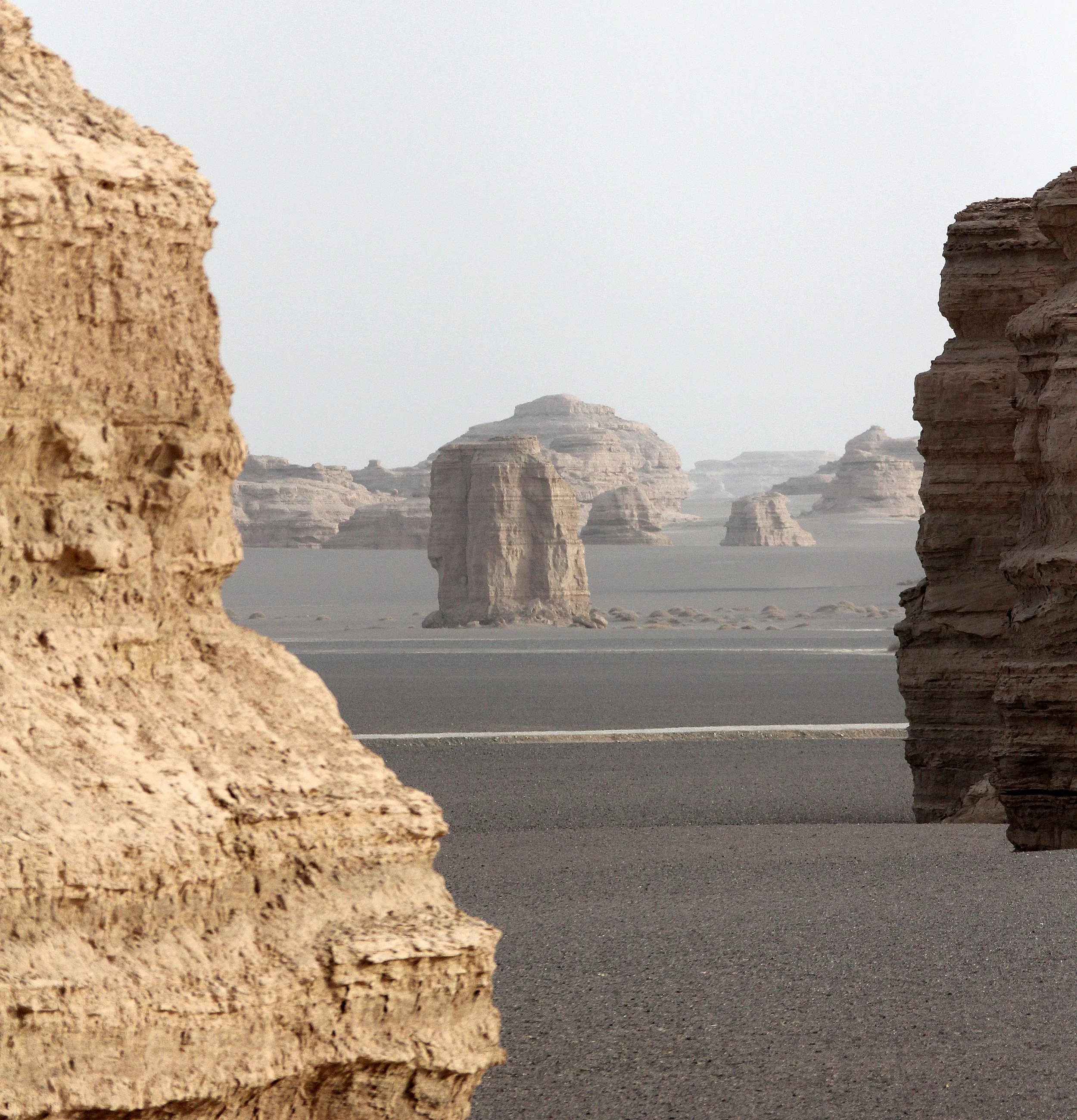 YADAN NATIONAL GEOLOGICAL RESERVE - GANSU CHINA (31).JPG