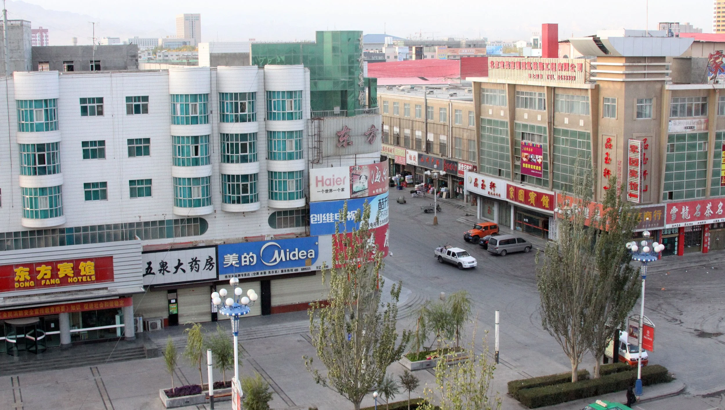 GOLMUD - QINGHAI CHINA (1).JPG