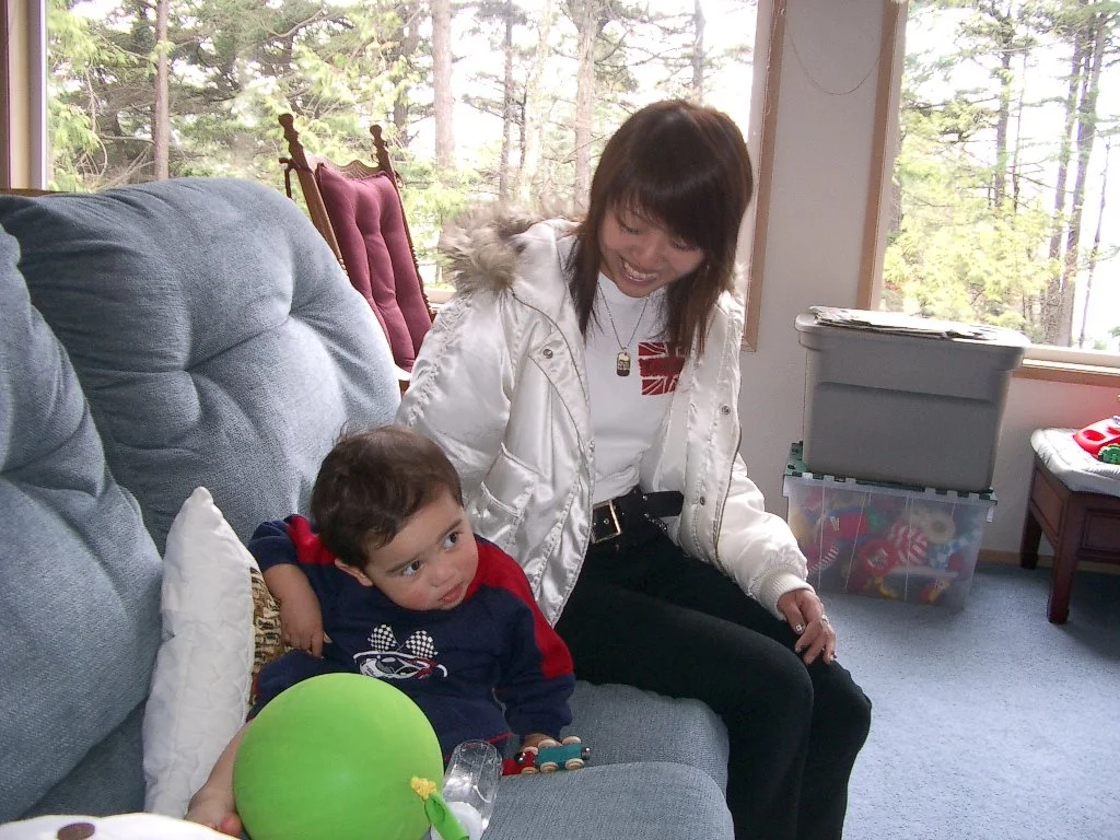 2004-3-6 SUGI AND JAPANESE GUESTS (10).JPG