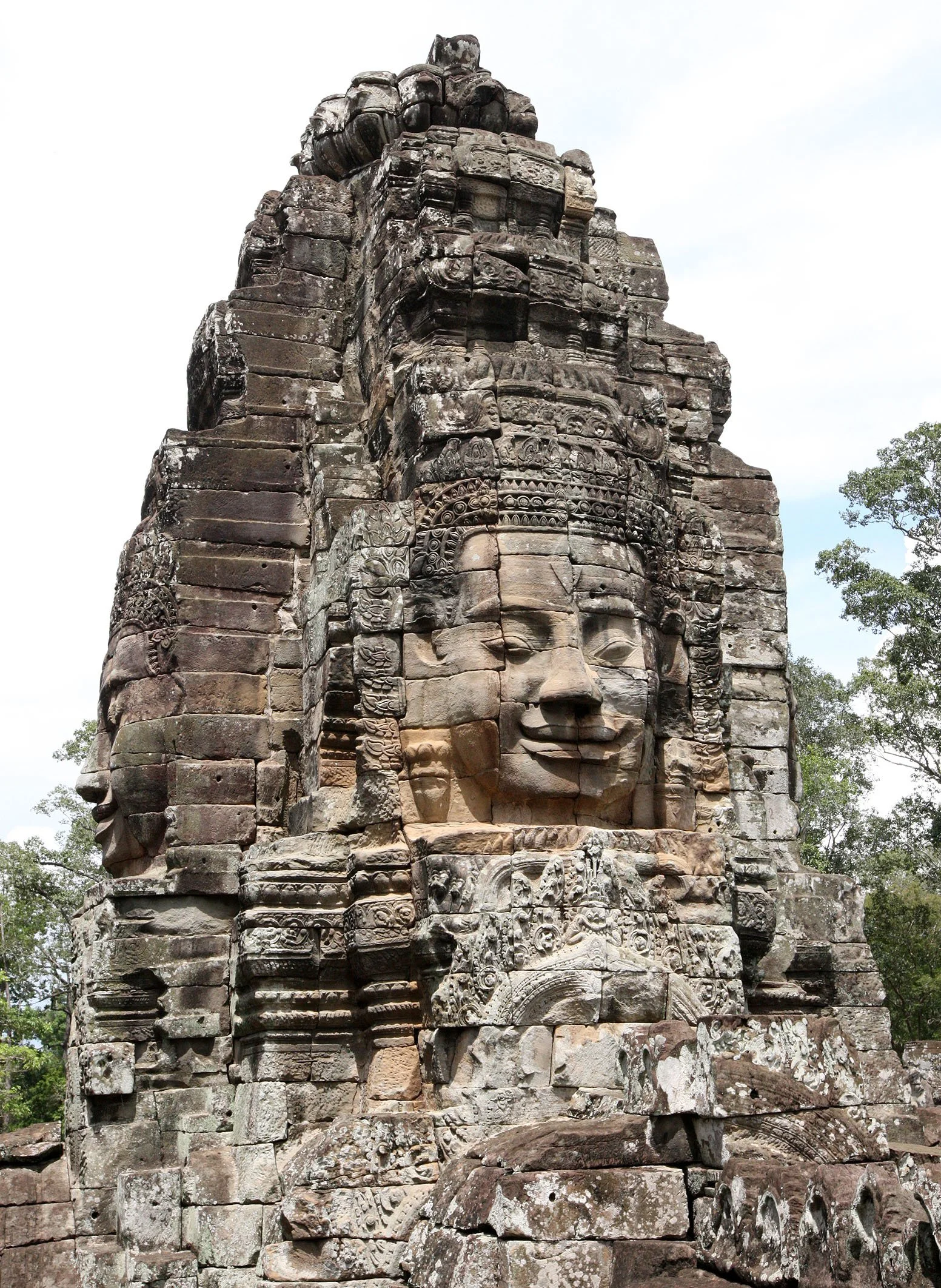 BAYON - JULY 2010 (32).JPG