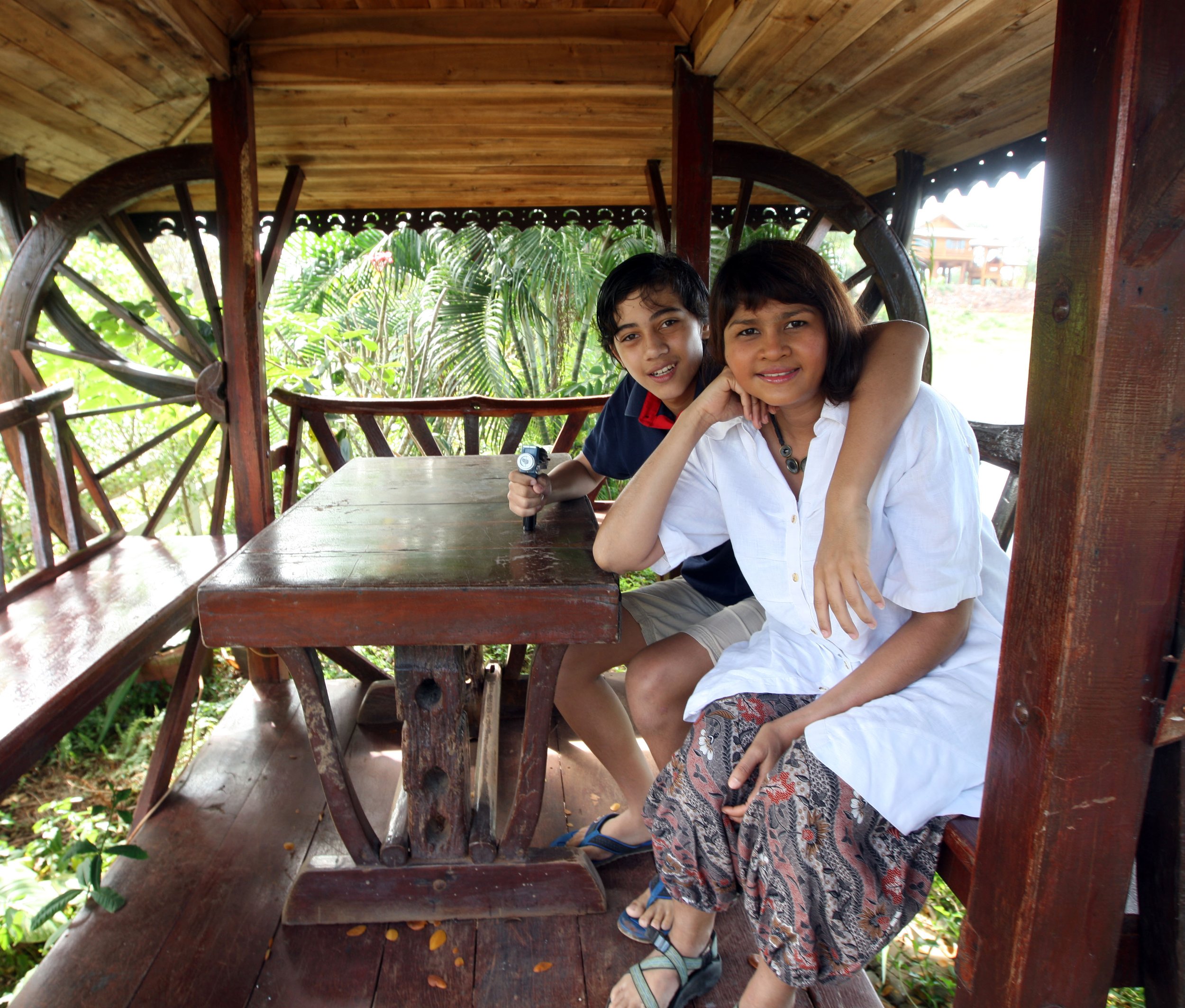 2014 Nakhon Ratchasima Korat Visit Taya and Kevin (31).JPG