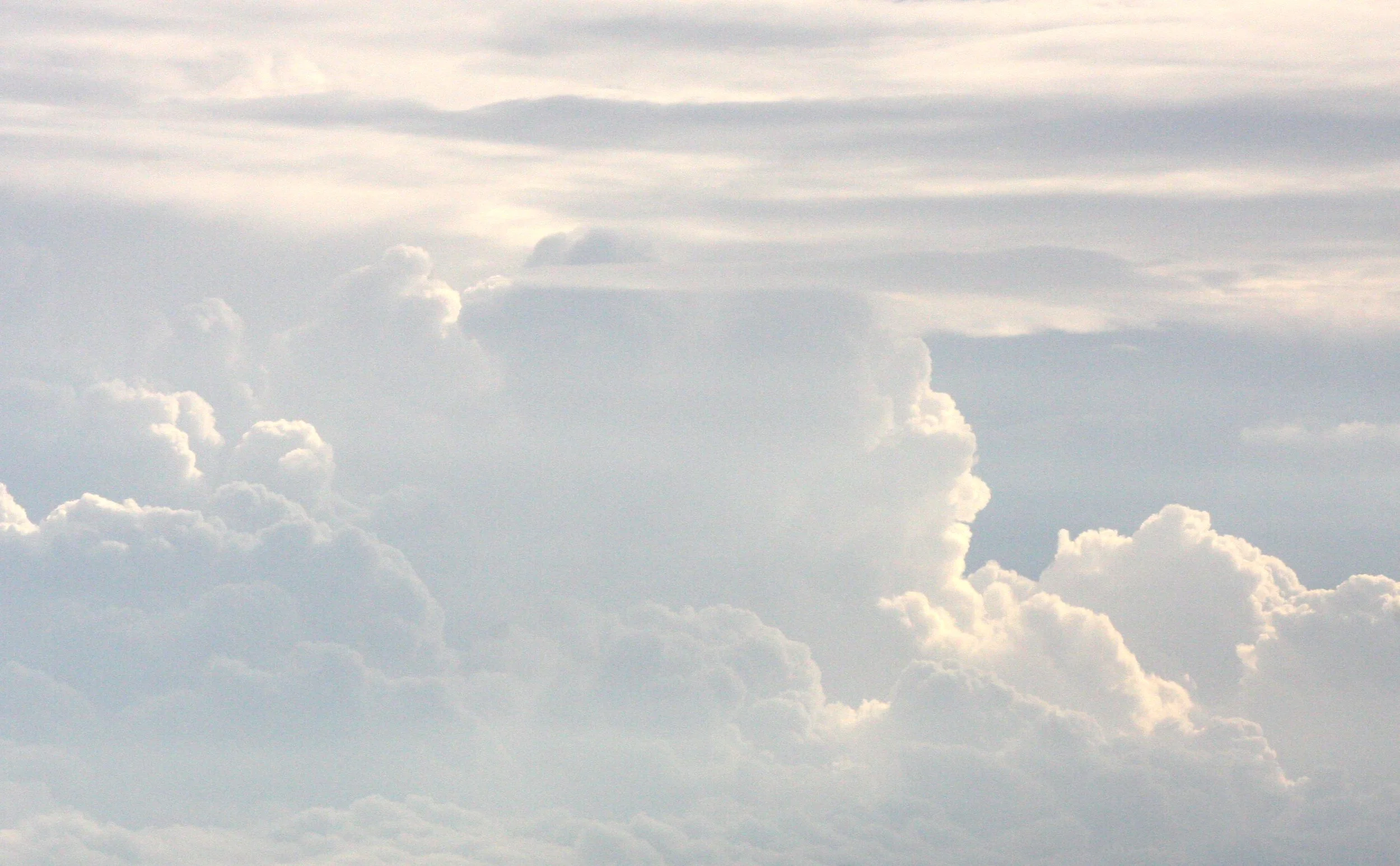 KOH LANTA - 2008 - HANGING ON THE ISLANDS (32).JPG
