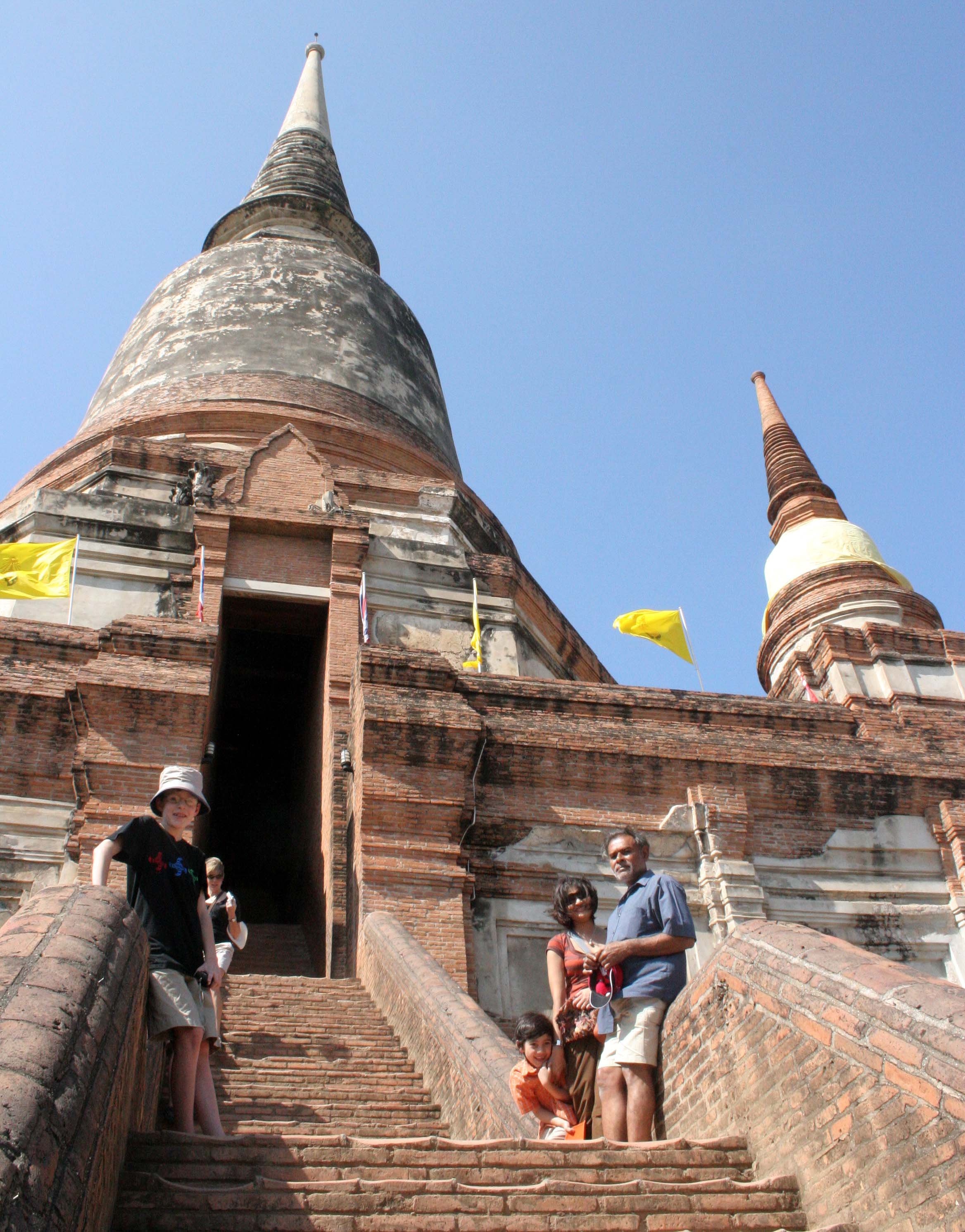 AYUDTHAYA - CHRISTMAS TRIP 2008 (4).JPG