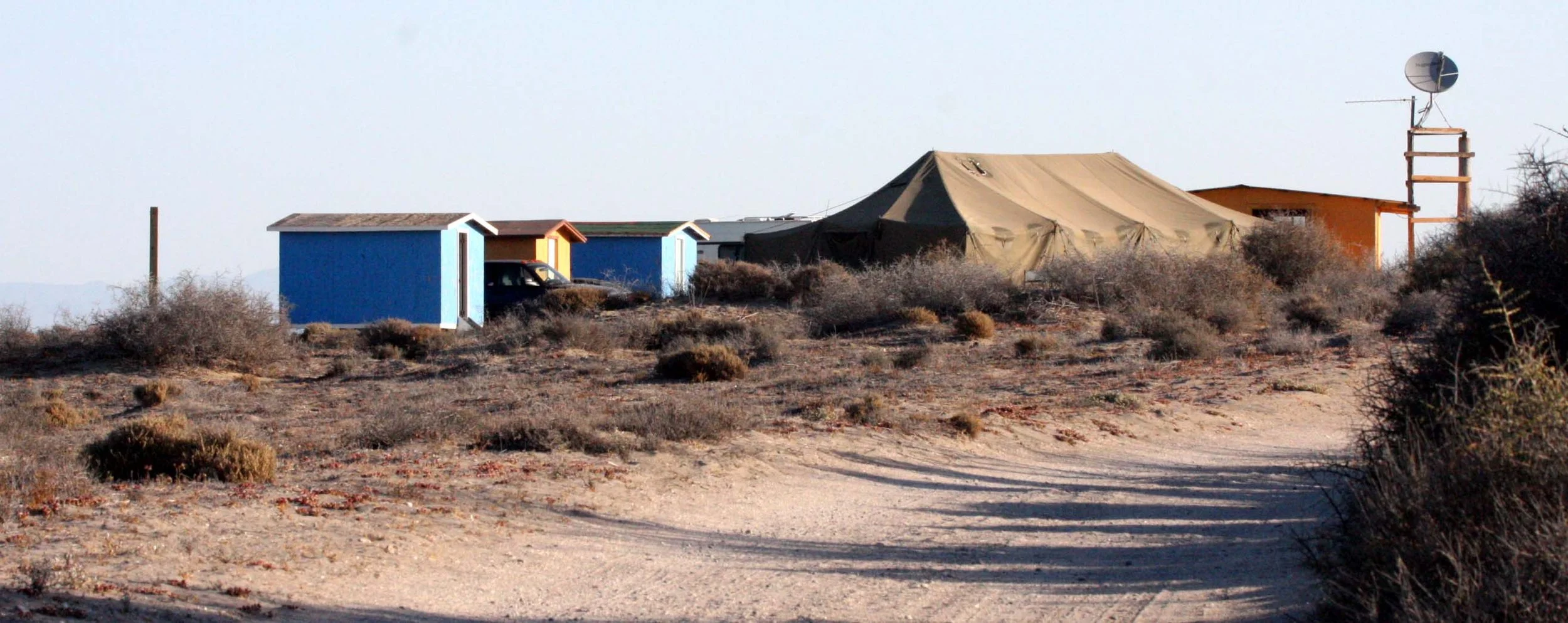 SAN IGNACIO LAGOON BAJA MEXICO - PACHICO'S CAMP (3).JPG
