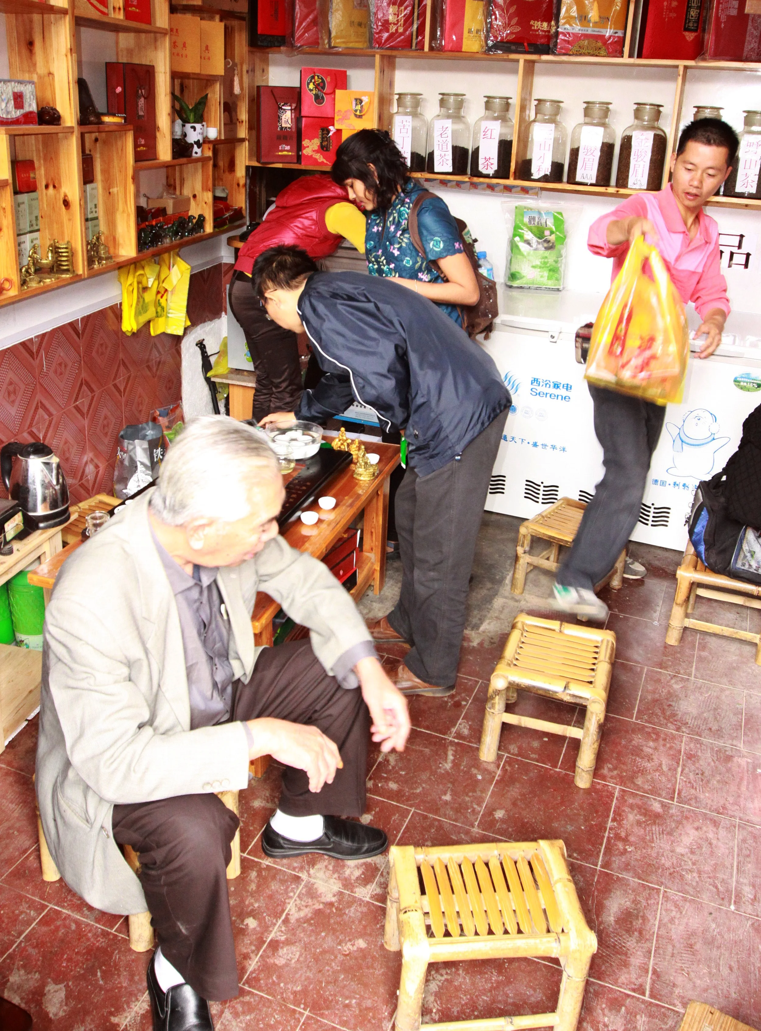 CHENGQILOU HAKKA VILLAGE - FUJIAN CHINA (71).JPG