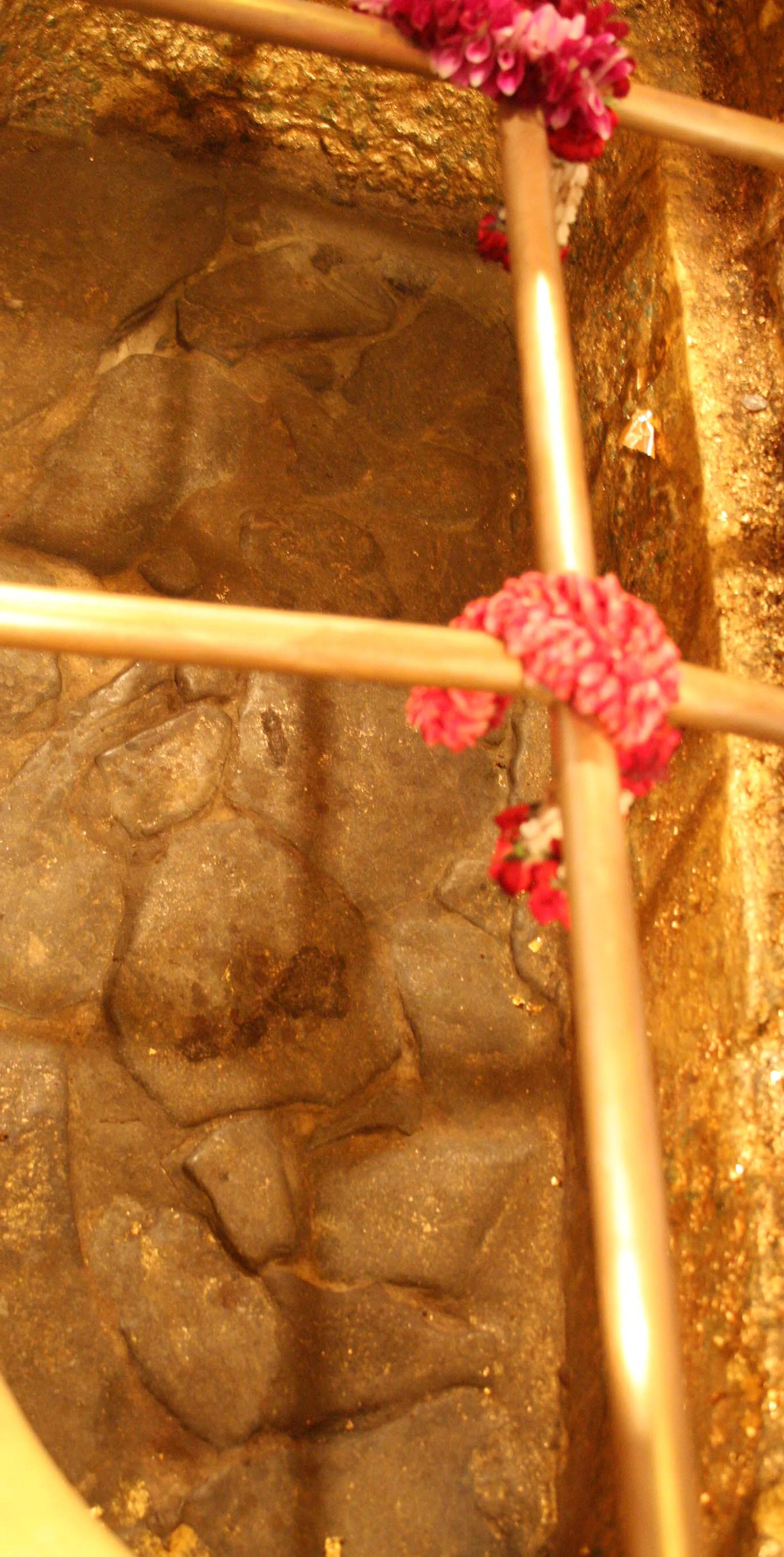 PRAPUTABAT - WAT PRAPUTABAT - CHRISTMAS IN THAILAND TRIP 2008 (19).JPG