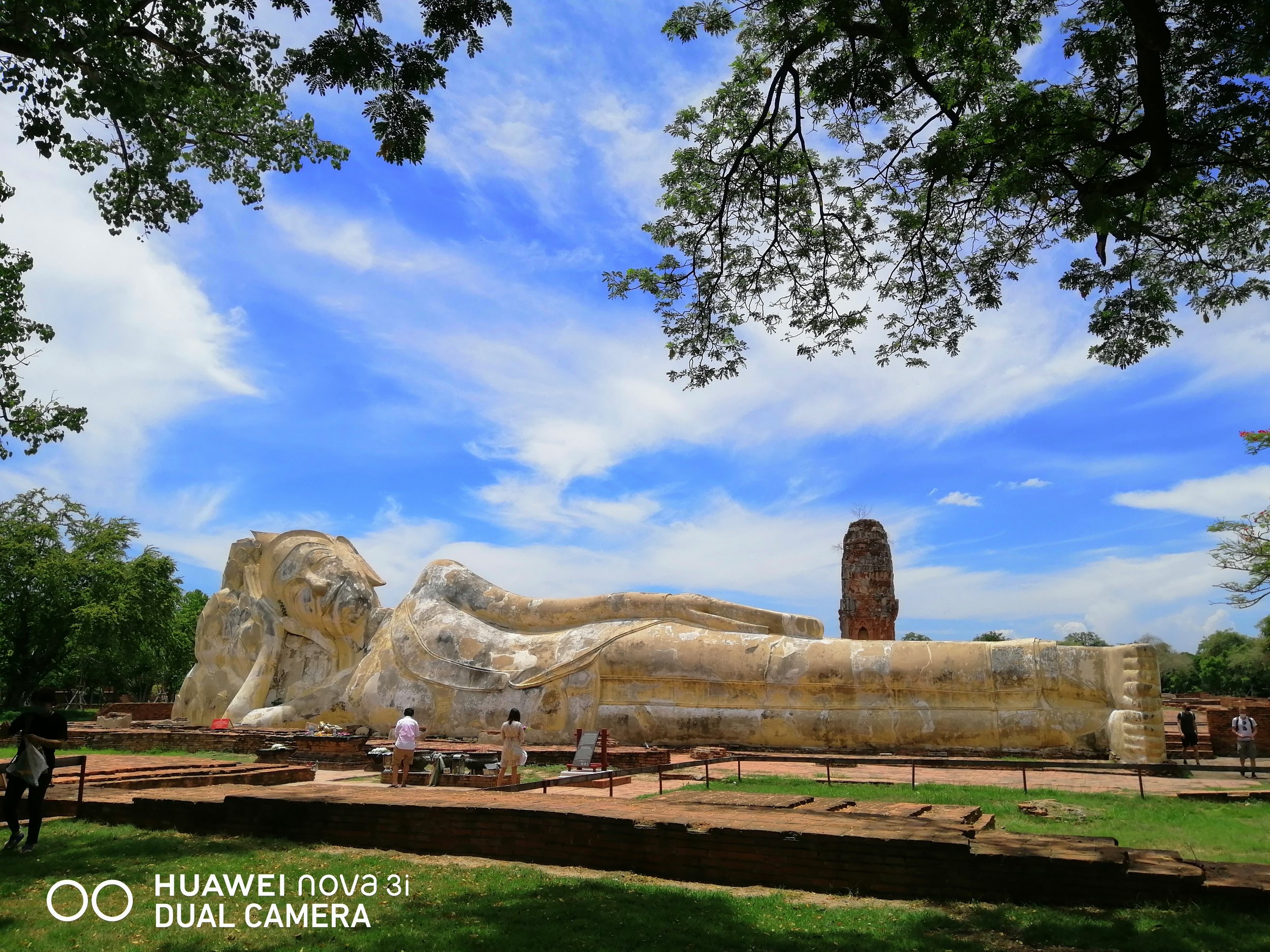 2020 Ayutthaya with Liana & Gift and Mom (75).jpg